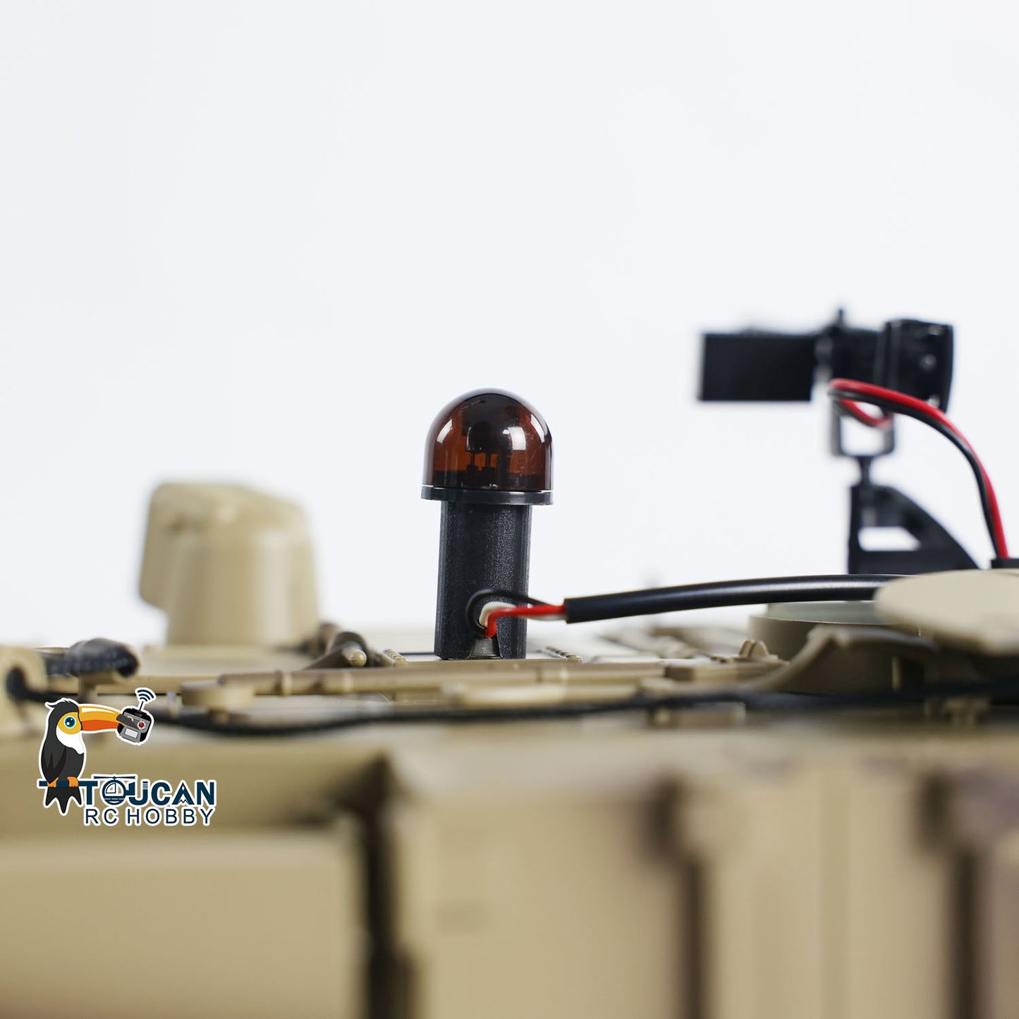 UK Stock 1/16 Tongde RC Tank M109A2 Self-propelled Howitzer RTR Infrared BB Barrel Recoil Light Sound  Smoke Remote Controller