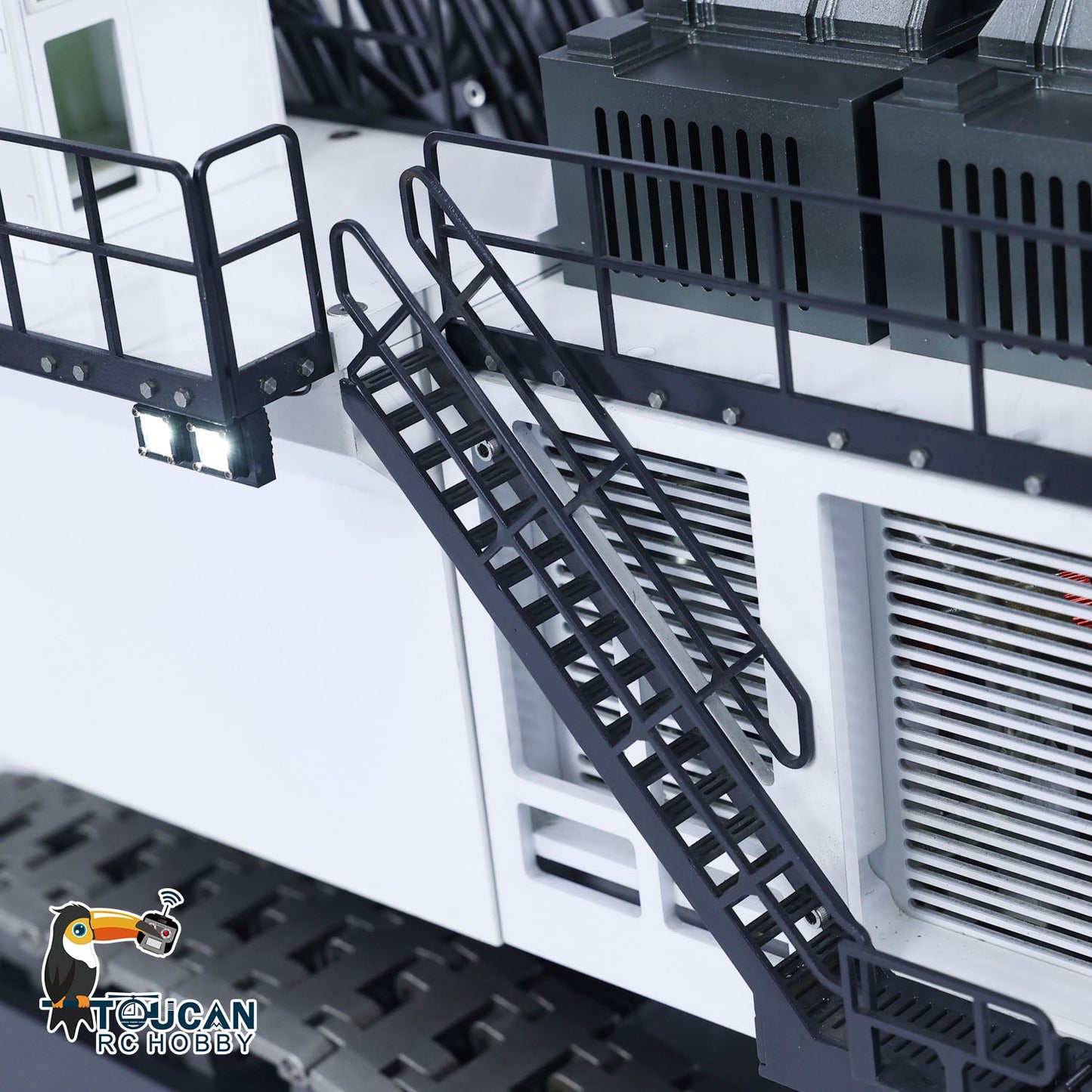 USA Pre-Order by the sea 1/25 RC Metal Double Pump Hydraulic Excavator R9800 Heavy Duty Double Pump Remote Control Diggers ESC Servo Motor Light System