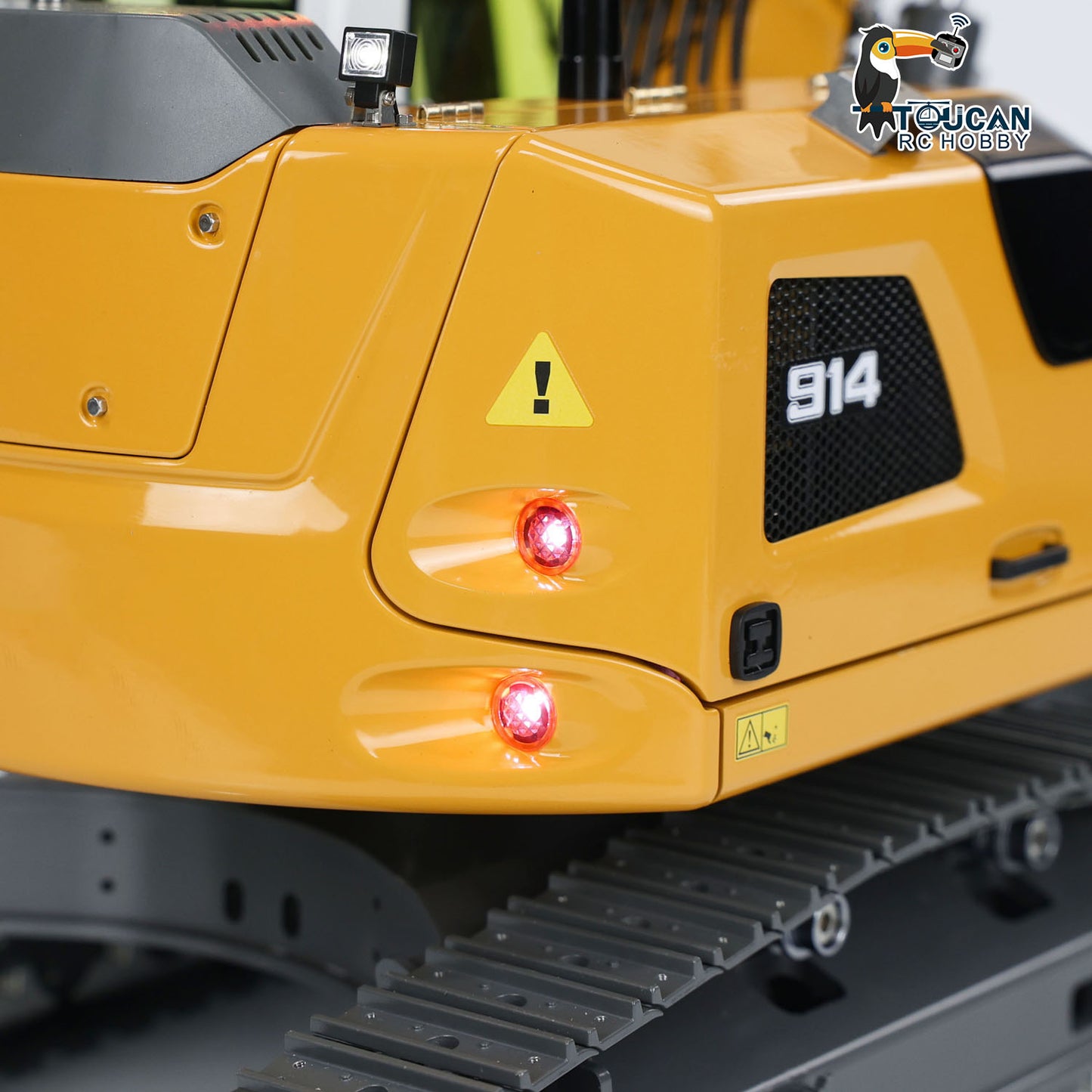 US Stock 1/14 RC Hydraulic Excavator 914 5-ways Valve Metal Remote Control Digger Model