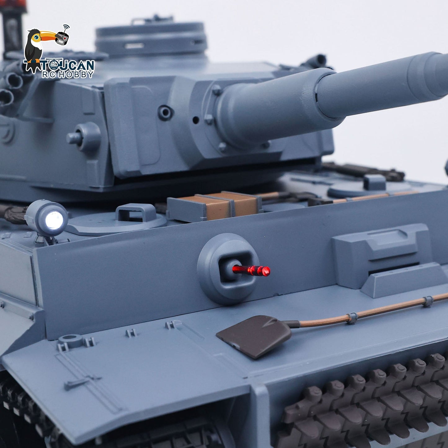 TOUCAN RC HOBBY Henglong 1/16 TK7.0 Plastic German Tiger I RTR RC Tank 3818 Infrared Combat BB Sounds Lights Smoke Model Metal Barrel Recoil