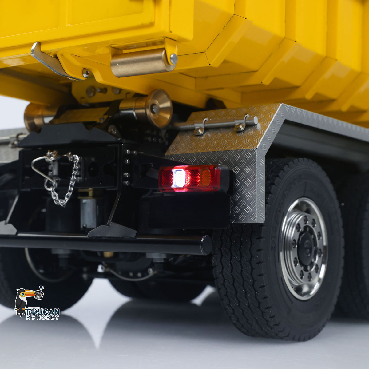 TOUCAN RC HOBBY LXY 1/14 8x8 RC Hydraulic Dumper Car Roll Off Full Dump Rear Axle Steering with U-shaped High Short Standard Bucket Timber Flatbed