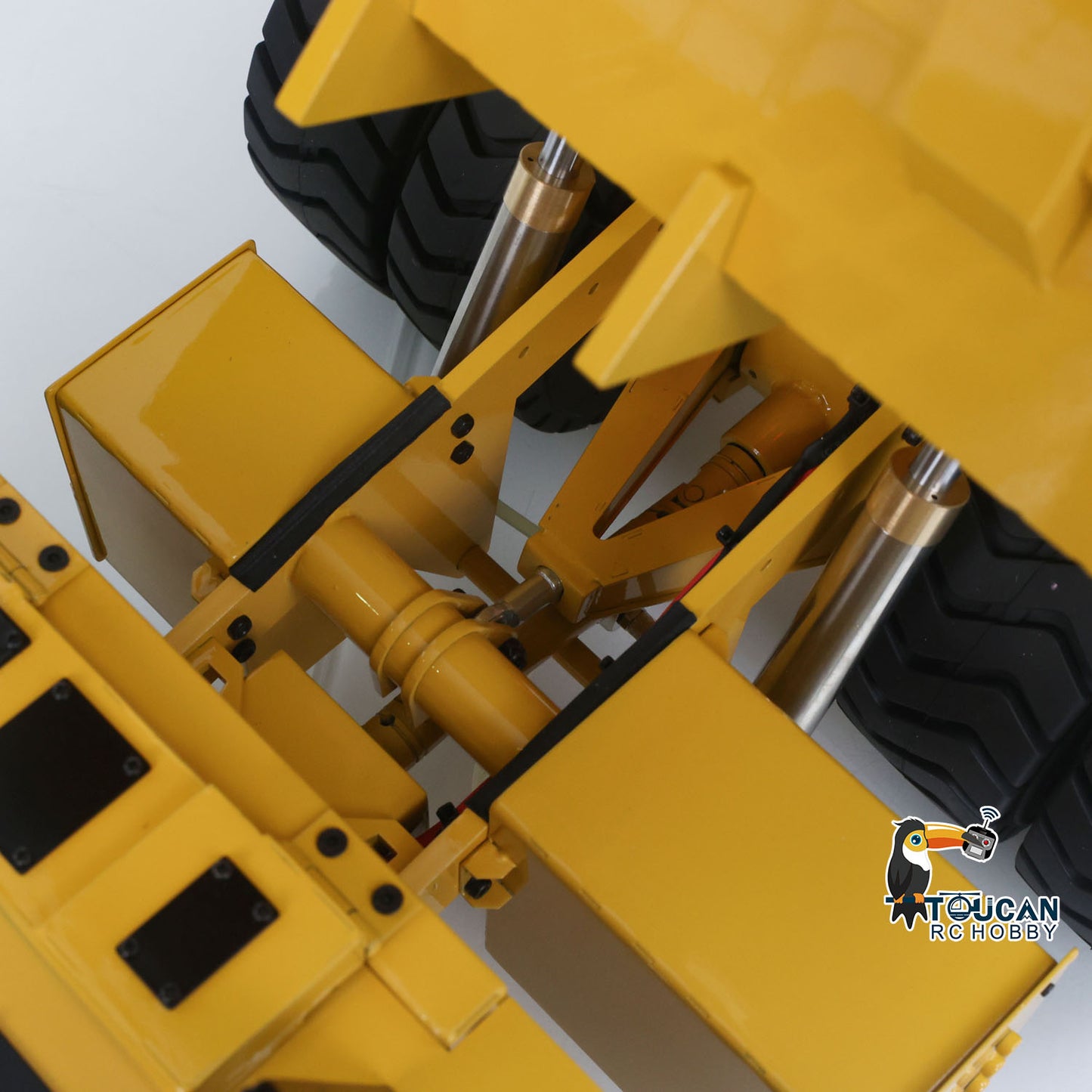 Toucanhobby 793D 1/20 Metal RC Hydraulic Mining Truck FS-i6X Radio Controller Spring Suspension Differential Rear Axle Light Warning Sound for Construction Model Collectors