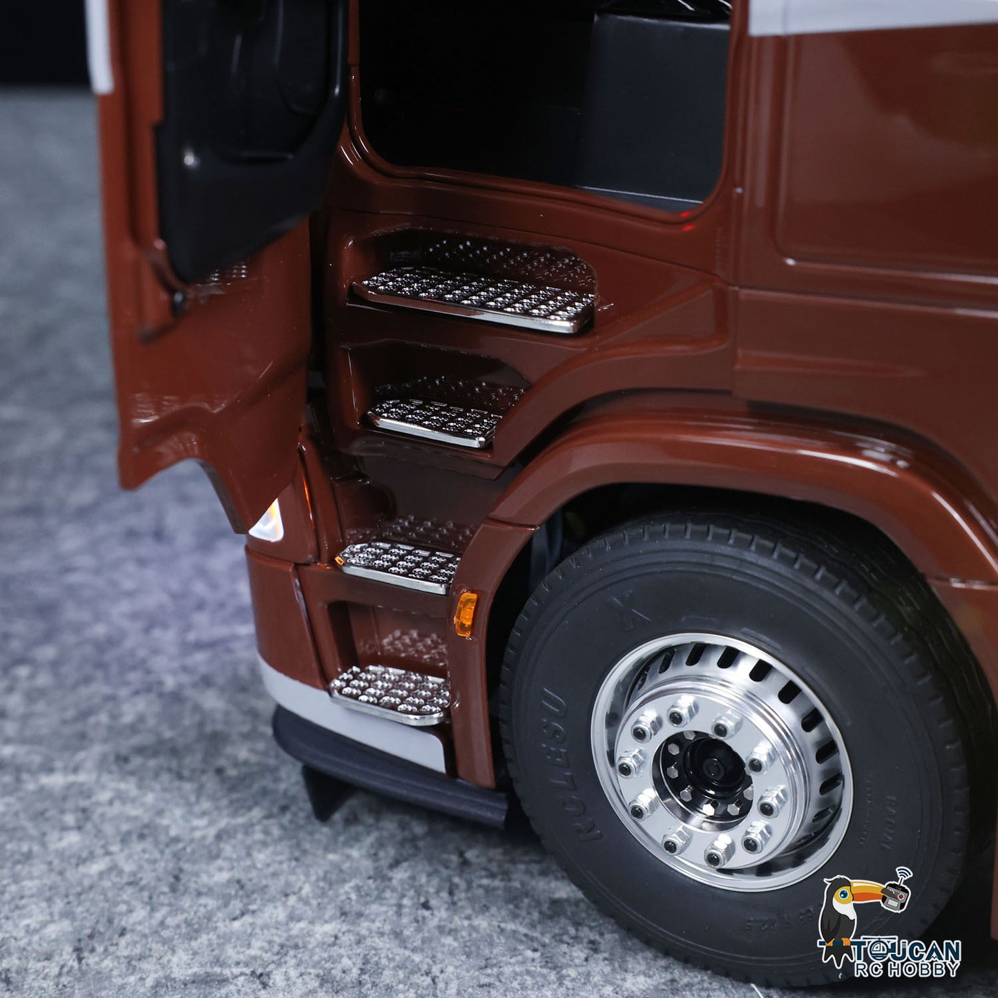 TOUCAN 1/14 Remote Control Tractor Truck 770S 3Speed 6x2 Metal Chassis Axle Lock RC Lorry Vehicle Flysky ST8 Radio RTR Model