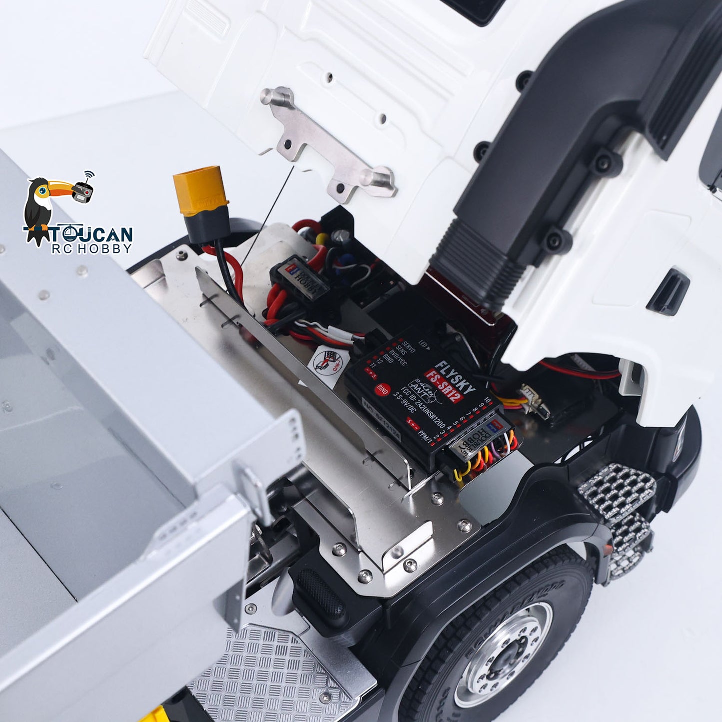 In Stock Double E 1/14 8X8 Remote Control Hydraulic Dump Truck 2Speed RC Model Tipper Metal Chassis Differential Lock FLYSKY ST8 Radio