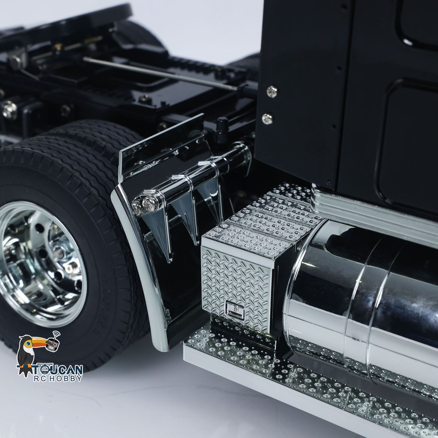 Customized DIY TAMIYA Knight Hauler 56314 6*4 1/14 RC Tractor Truck Remote Control Lorry Car Model Light Sound I6S Radio Battery