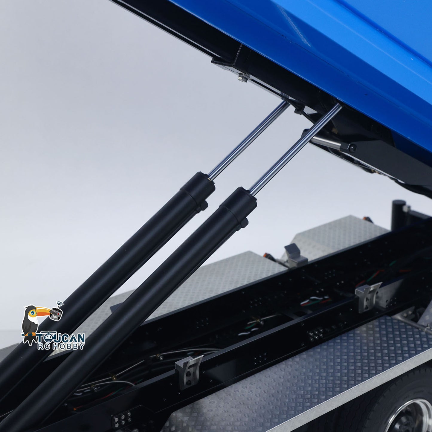 770S 10x10 1/14 Hydraulic Crane Dump RC Tipper Car Metal Full Dump Truck RTR Battery Light Sound