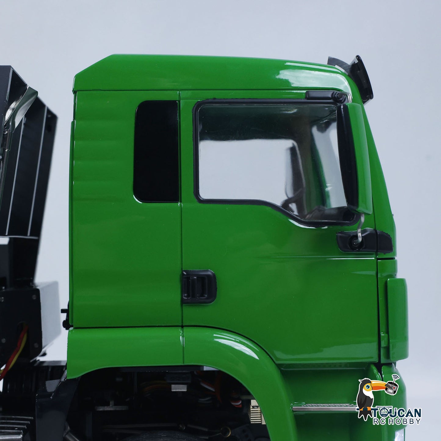 LESU Z0068 1/14 Metal 4x4 Hydraulic Swing Arm Garbage Vehicle 3 Speed Transmission Lock Differential Axles for Backyard Fun
