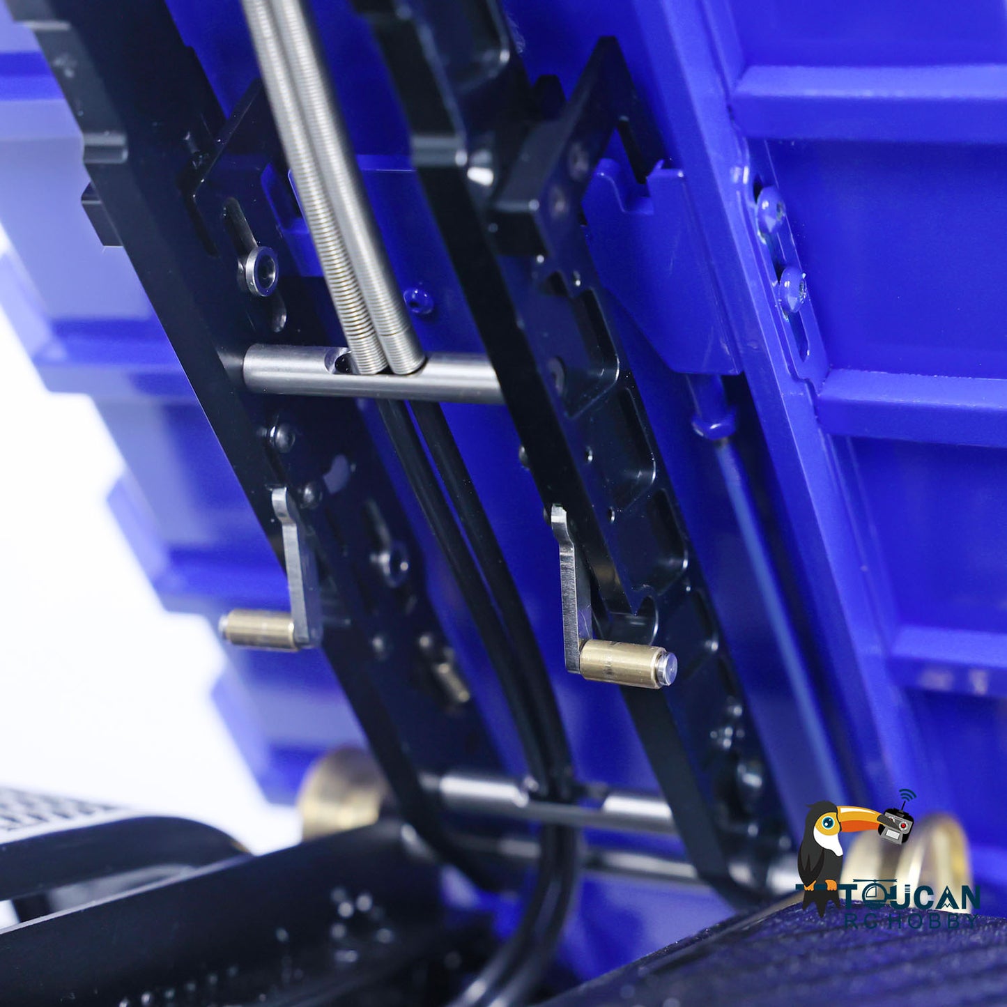 LESU Z0017 1/14 Metal Hydraulic 8x8 RC Dump Truck with Crane 2 Transmission Differential Axles Brushless ESC Sound Light System