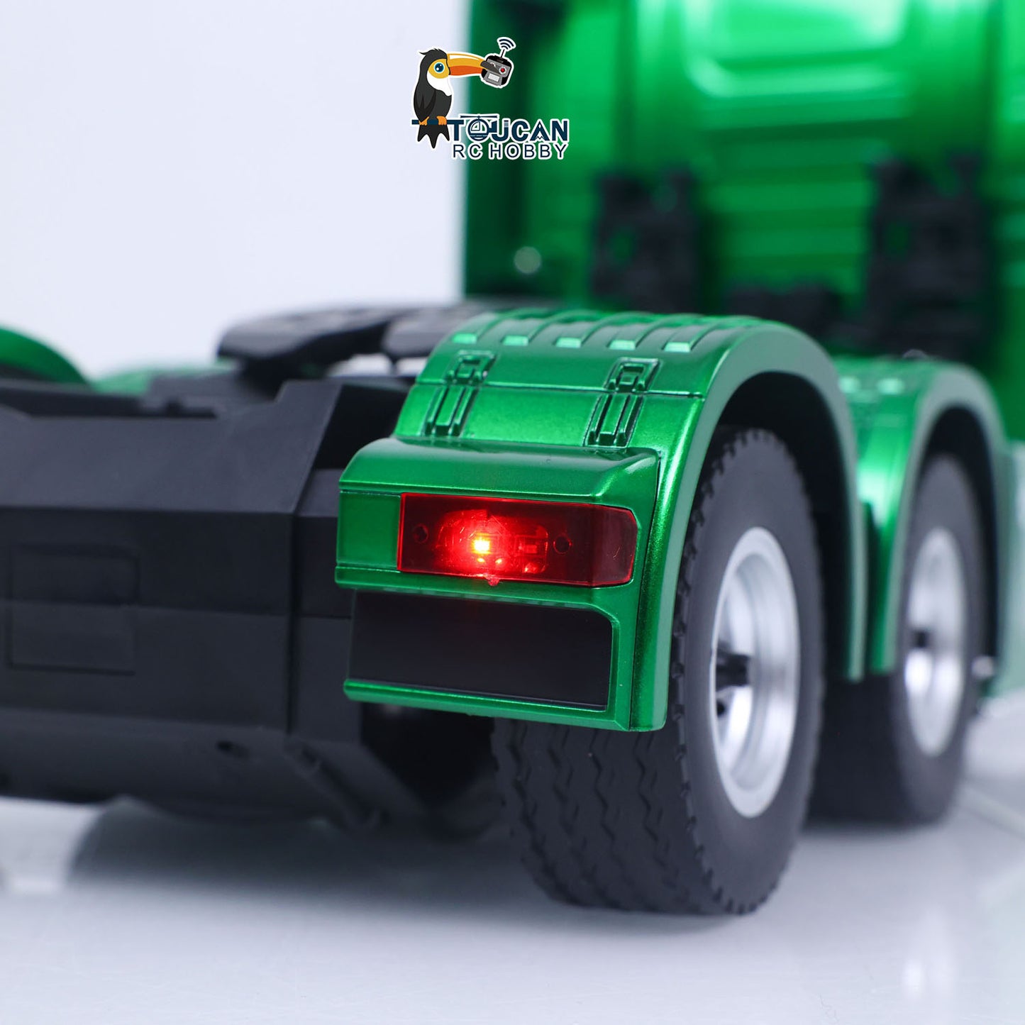 In Stock RTR HUINA 1/18 Remote Control Tractor Truck SC 770S 1501 6X4 Plastic RC Lorry Car Lights Sound System Assembled Finished Model