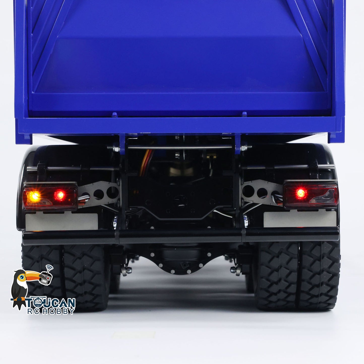LESU 1/14 8x8 Metal Hydraulic RC Dump Truck 20130011 RTR Tipper Model FlySky I6S Radio Controller 2 Speed Transmission Brushless Motor Sound System