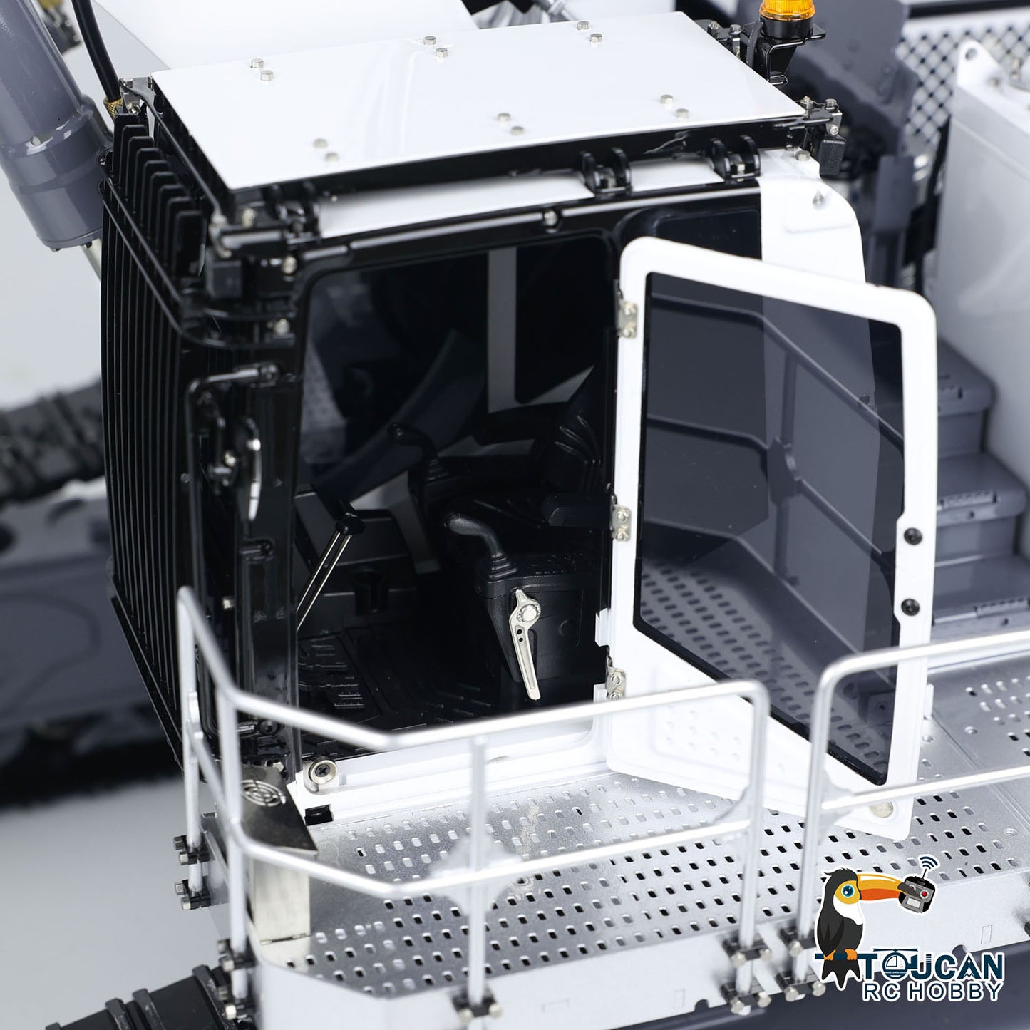 1:14 LESU RC Hydraulic Excavator AOUE 9150 Metal RTR Remote Control Digger Model ESC Motor Light System FlySky PL18EV Battery