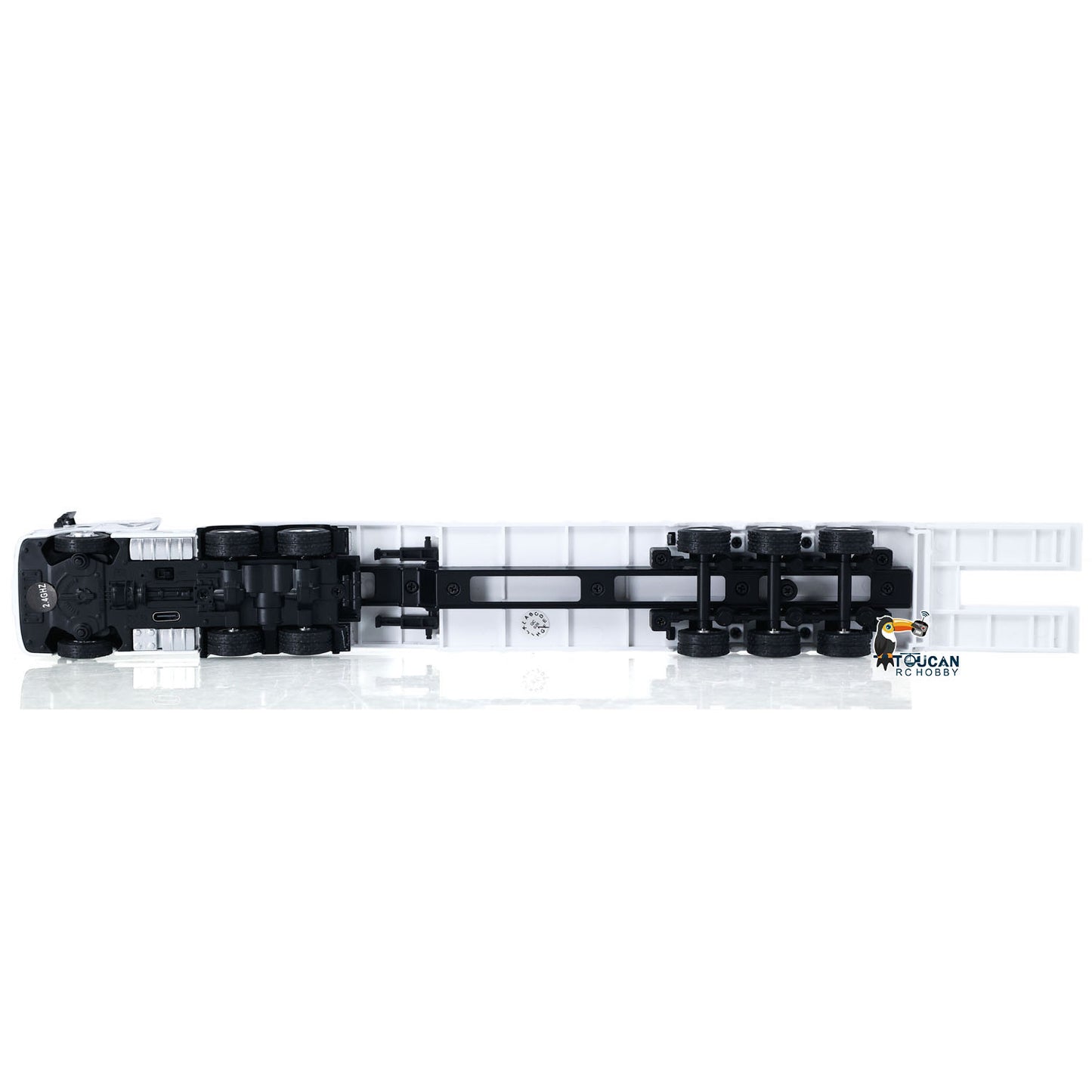 HUINA 9900 1/64 Plastic Remote Control Tractor Truck W/ 3Axle Plastic Semi Flatbed Trailer Lights Sound Effect Manual Support Legs