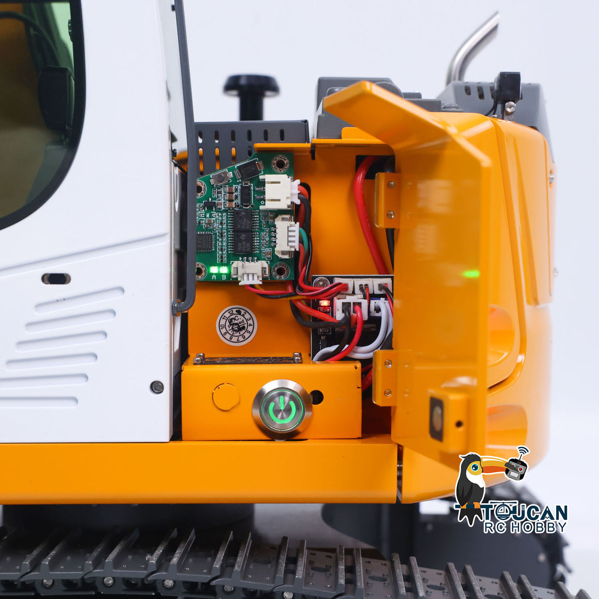 TOUCAN RC HOBBY CUT RC Hobby LR914 PRO MAX Metal 1/14 RC Hydraulic Excavator RC Digger Wrist Quick Coupler Bucket 8ways Valve PL18EV LITE Sound Radio Battery