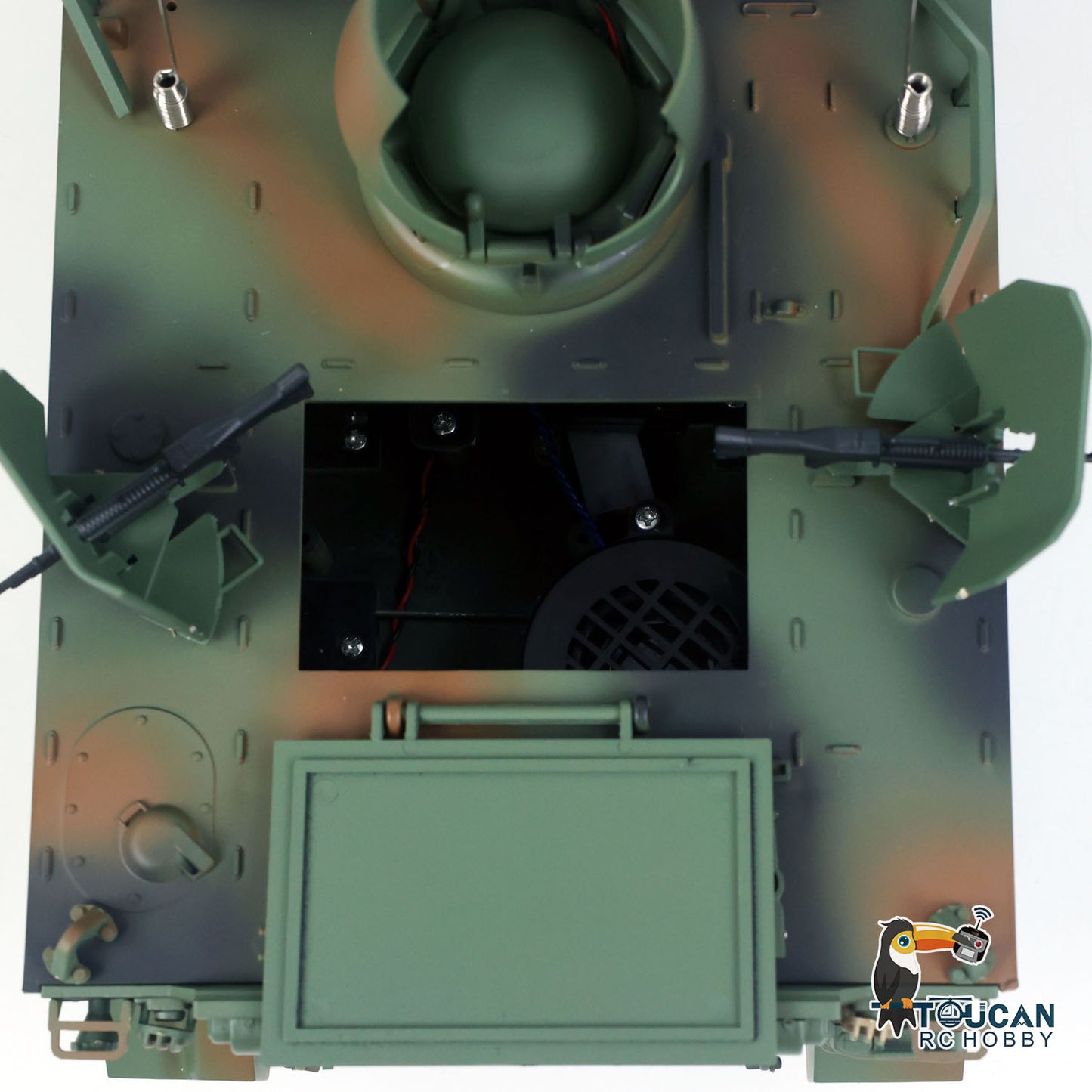 TD Metal 1/16 RC Tank M113A1 Pro Edition Remote Control Electronic Toy 360 Turret Rotation Infrared Combat System Smoke Unit Light Sound Adjustable Tracks Metal Wheels Gearboxes Battery