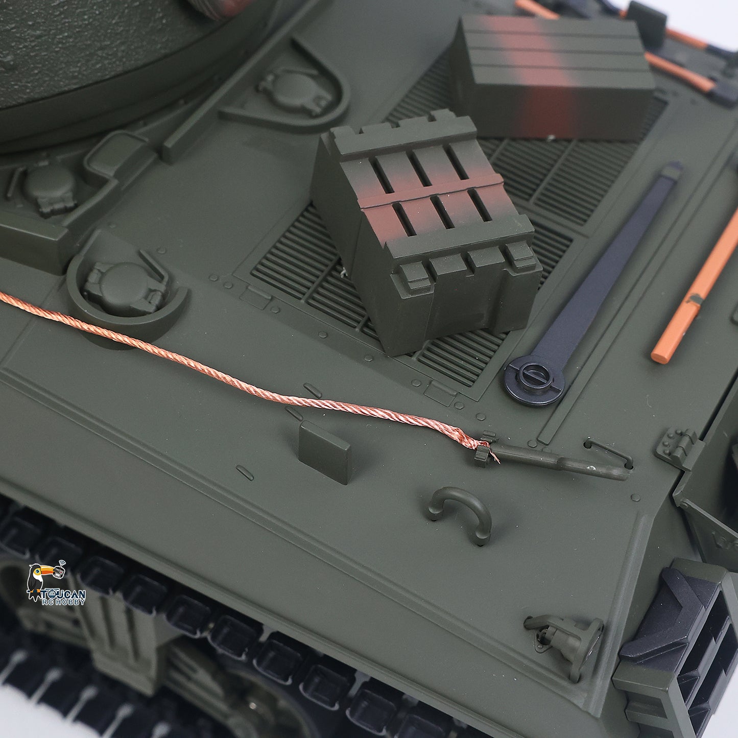 In Stock Large Hatch 1/16 Remote Control Tank Sherman M4A3 Infrared System Barrel Elevation Smoke Unit Metal Chassis Gearbox 360 Degrees Turret