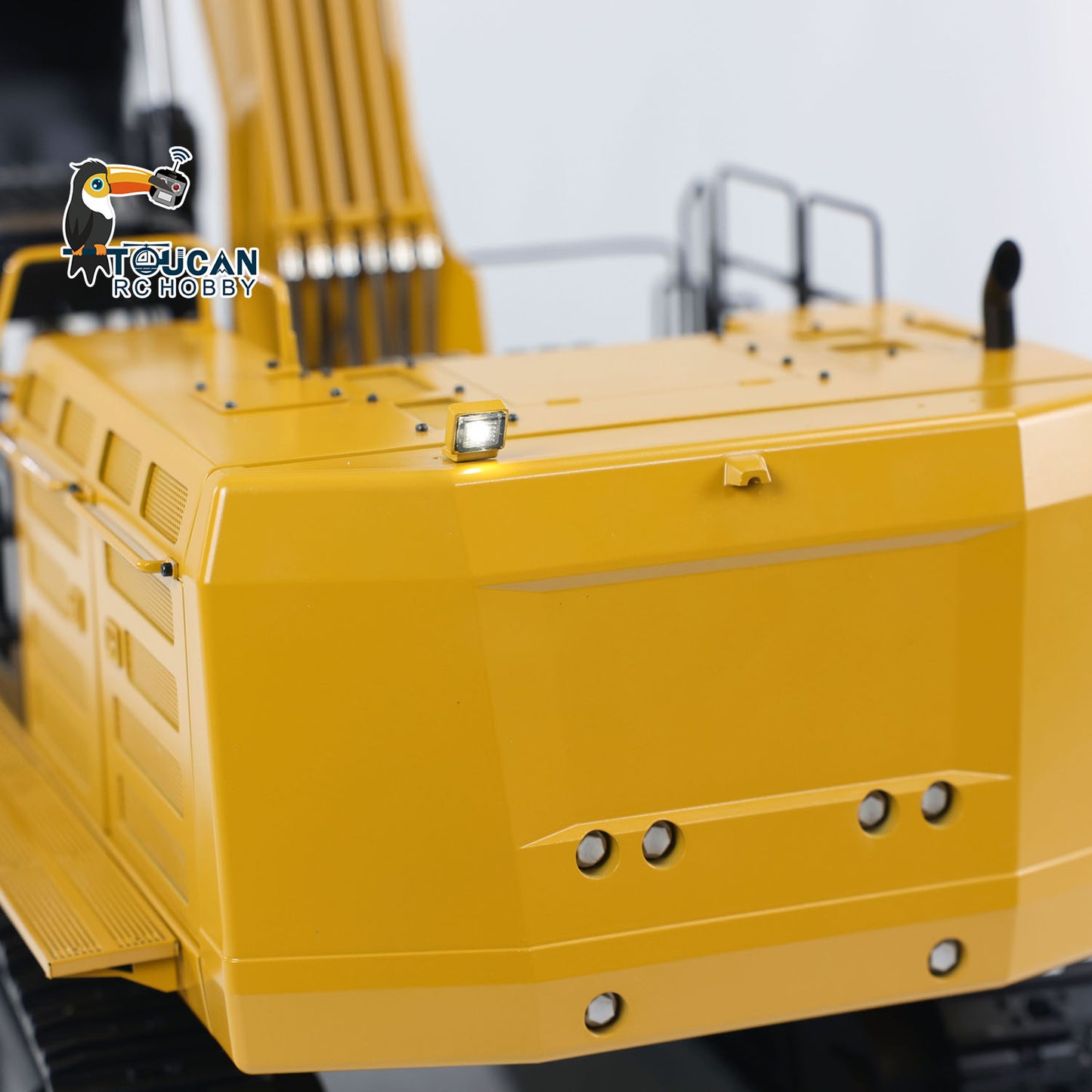 Toucanhobby C374 1/14 Metal RC RTR Hydraulic Excavator Brushless Motor Quick Coupler Light Sound FlySky I6S Controller for Construction Model Collectors