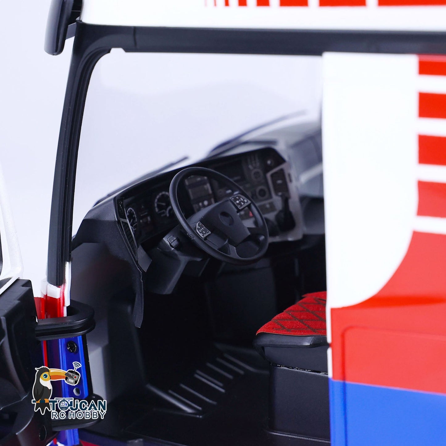 1/14 8x8 RC Tractor Truck Radio Control Cars TOUCAN Metal Chassis Smoke Unit Sound