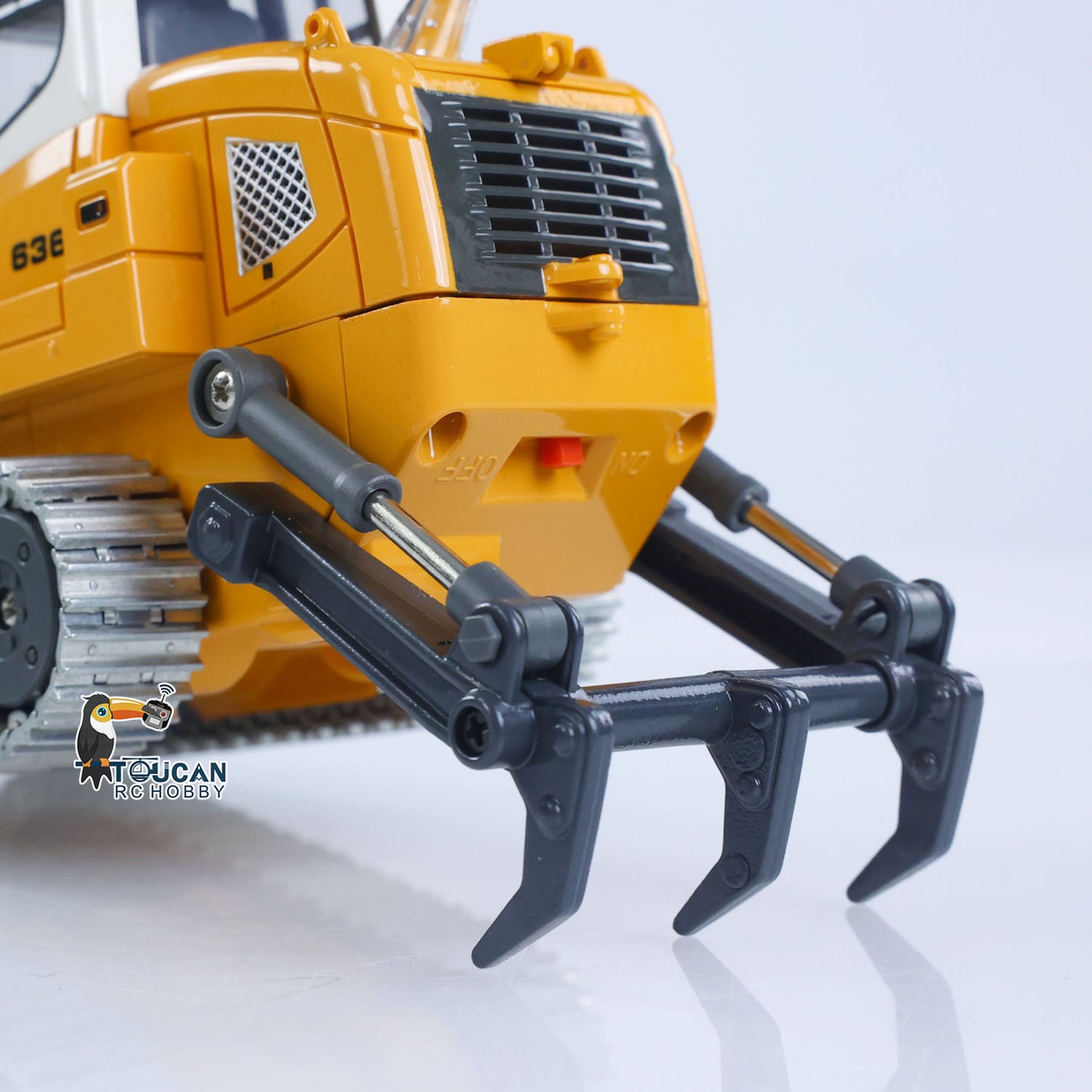 US Stock 1:50 RC Electric Lifting Tracked Loader LR636 2.4G Construction Vehicle Metal Bucket Tracks Ripper RTR Model Light Sound Battery