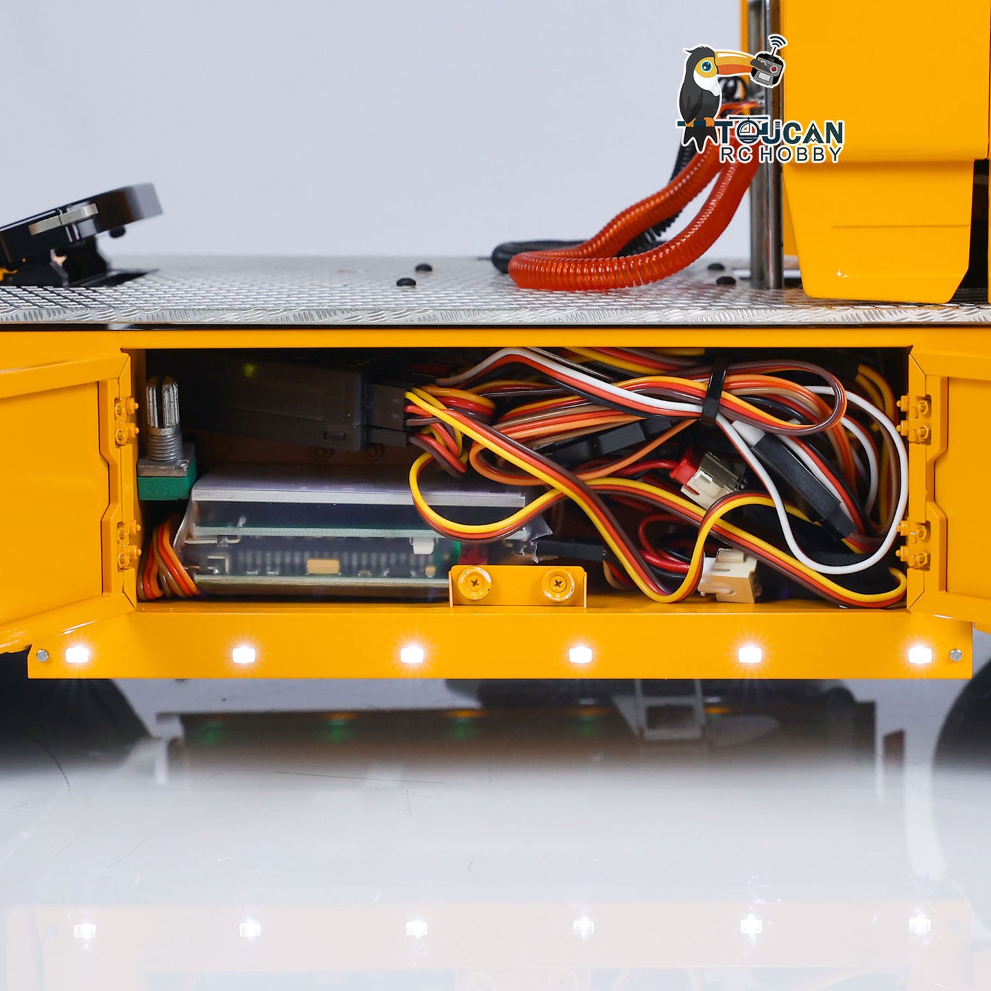 TOUCAN 4X4 Metal Chassis 1/14 RC Tractor Truck DIY Customized for R730 Cars