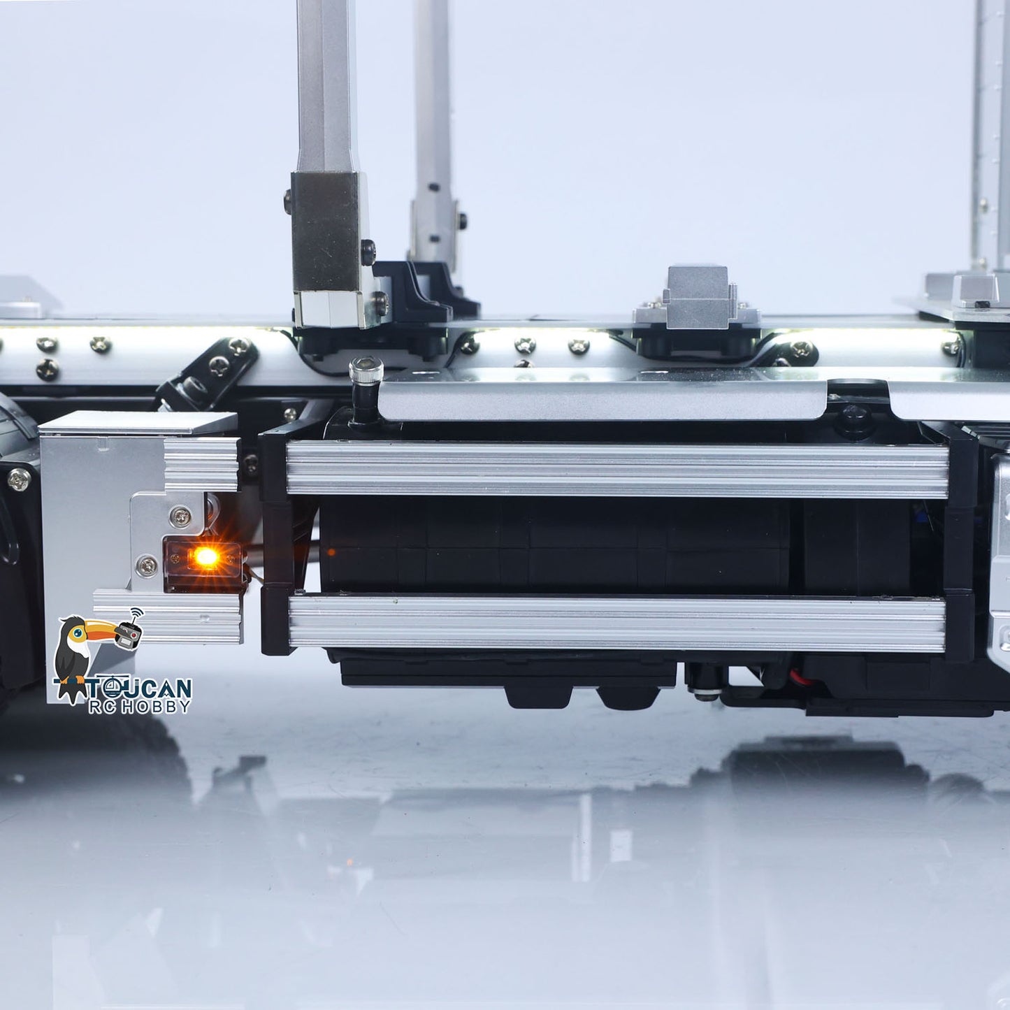 TAMIYA 6x4 1/14 RC Timber Truck SC770S 56360 Remote Control Lorry Car RTR 3Speed Vehicles Smoke Light Sound ST8 Radio Battery