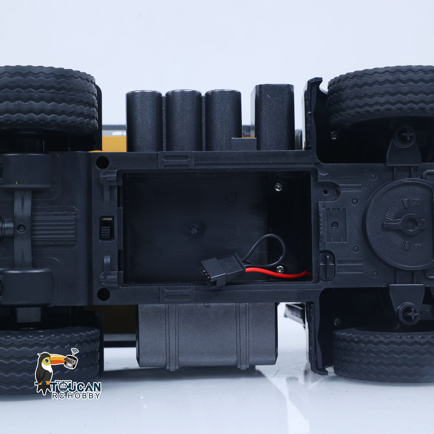 US Stock HUINA 1/14 RC Dump Truck 573 - Metal & Plastic RTR 7.2V