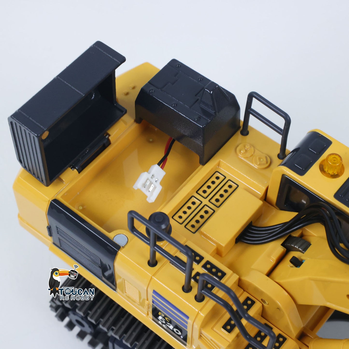In Stock 1/50 Mini Plastic RC Excavator Toy PC520 RTR Electric Lifting Wheel Digger N20S Motor Metal Track Bucket Lights Sound Radio Control Battery