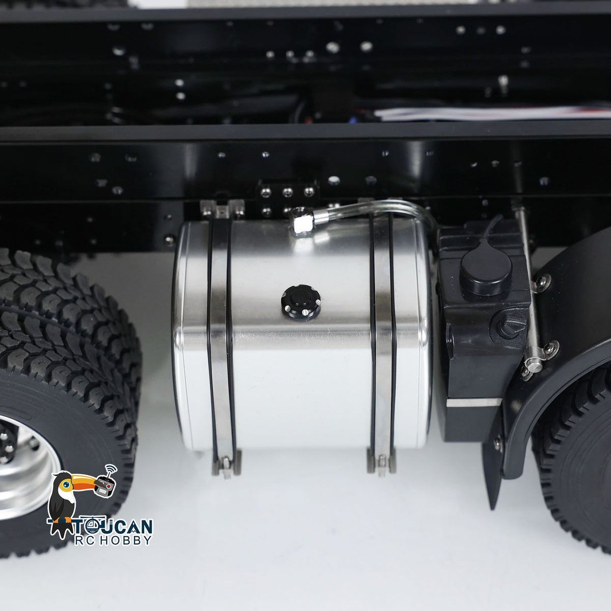 TOUCAN RC HOBBY MODOModel Metal 1/14 8x4 RC Tipper Truck Remote Control Hydraulic Dumper Lorry Vehicle Model Flip-over Cover 2speed Transmission LED Lights Sound System