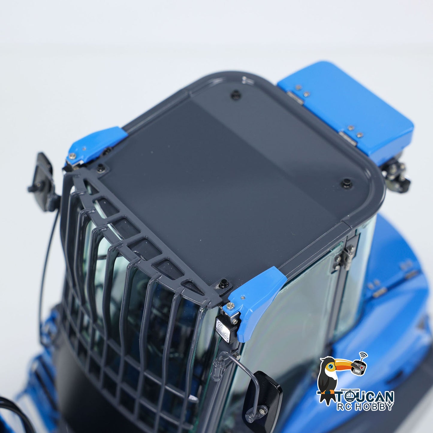 LESU AOUE AT1050 1/14 Metal 4X4 RC Hydraulic Telescopic Arm Loader Sound Light System Fork Bucket for Construction Vehicle Enthusiast