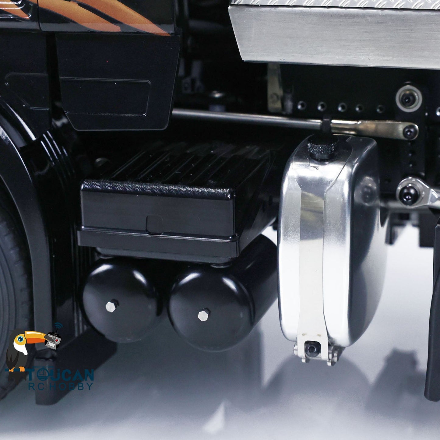 1/14 TOUCAN 8X8 RC Tractor Truck for Tamiya TOUCAN Remote Control Trucks