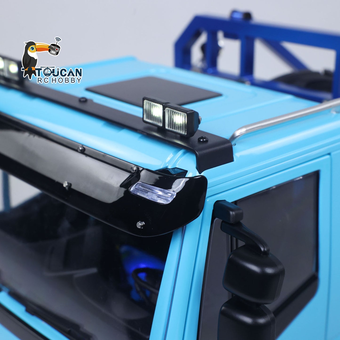 MODO 1/14 Metal 8x8 RC Crawler Car PNP FlySky ST8 Radio Controller Light Sound System Electric Winch Differential Lock 2-speed gearbox for Enthusiast