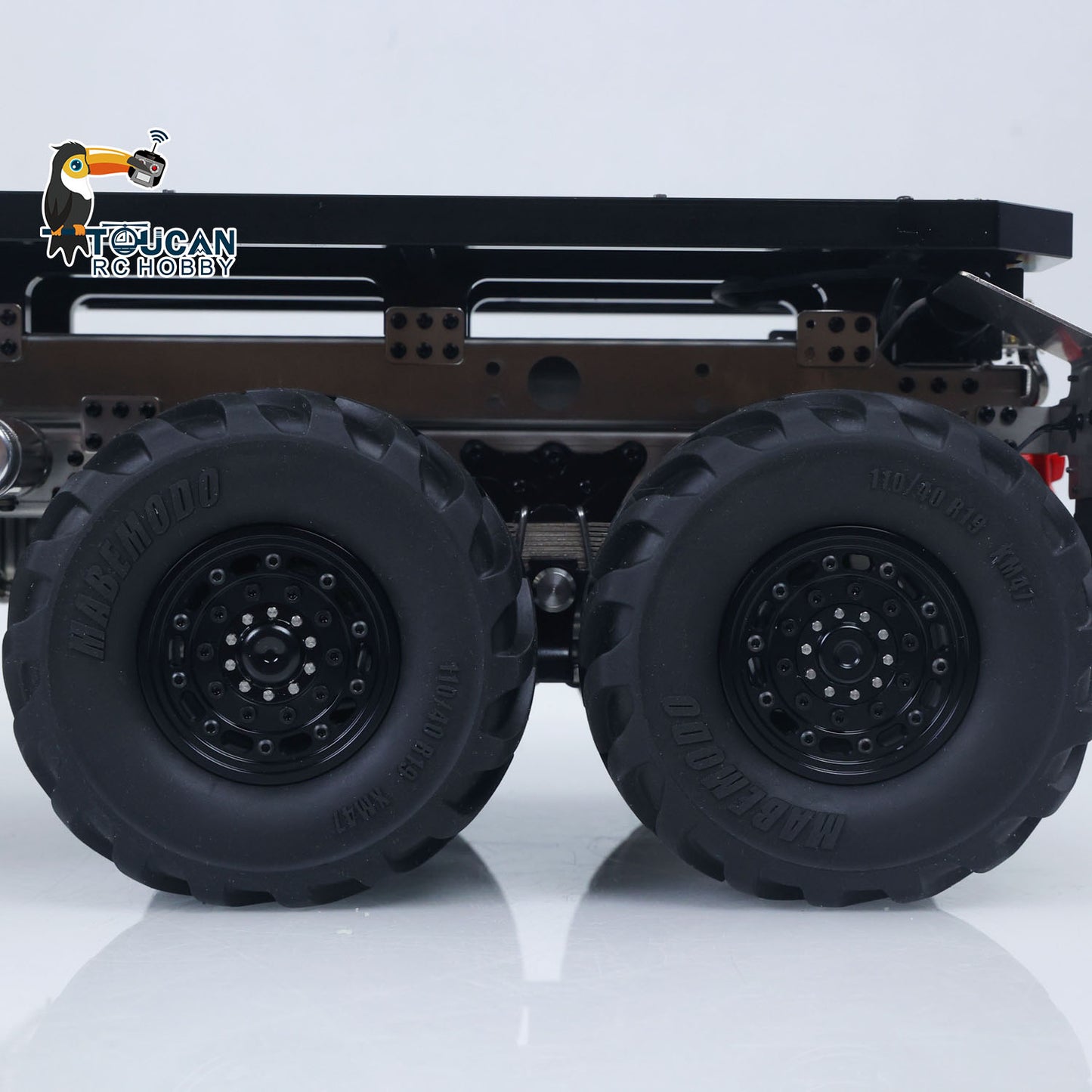 MODO 1/14 Metal 8x8 RC Crawler Car PNP FlySky ST8 Radio Controller Light Sound System Electric Winch Differential Lock 2-speed gearbox for Enthusiast
