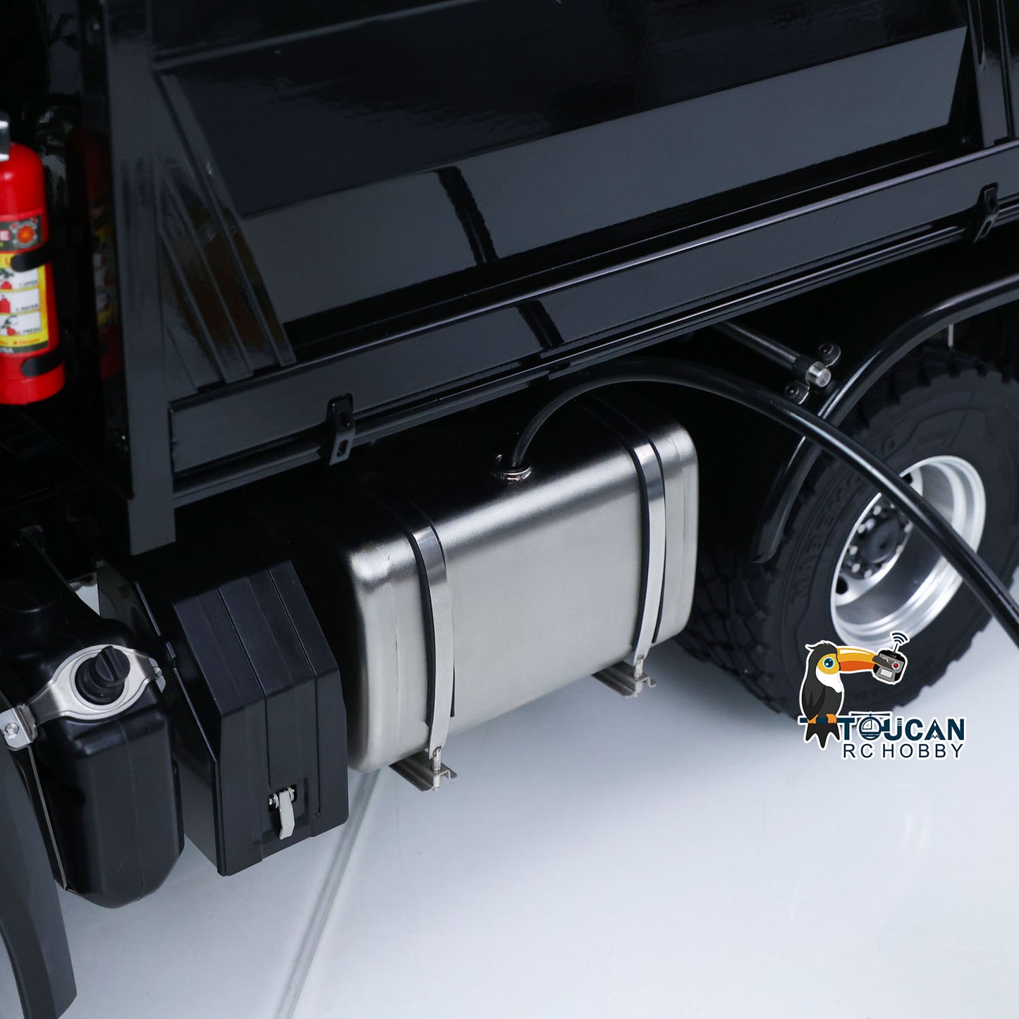6X6 Metal Chassis 3348 RC Hydraulic Dumper 1/14 Radio Controlled Tipper NO Lock Light Sound Radio Battery Construction Truck RTR