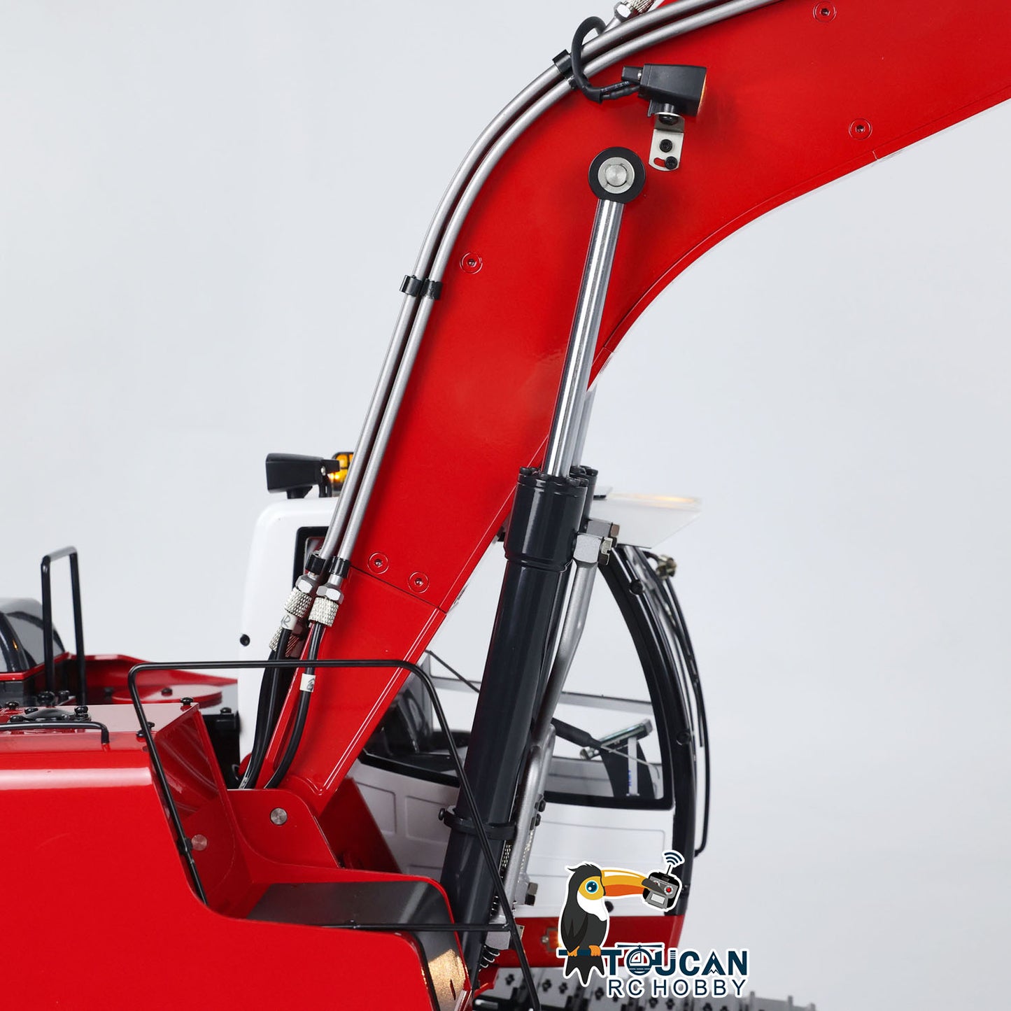 TOUCAN RC HOBBY MTModel 946 1/14 Metal RC Hydraulic Excavator Bucket Ripper Grab 5-way Valves LCD Display for Digger Enthusiasts