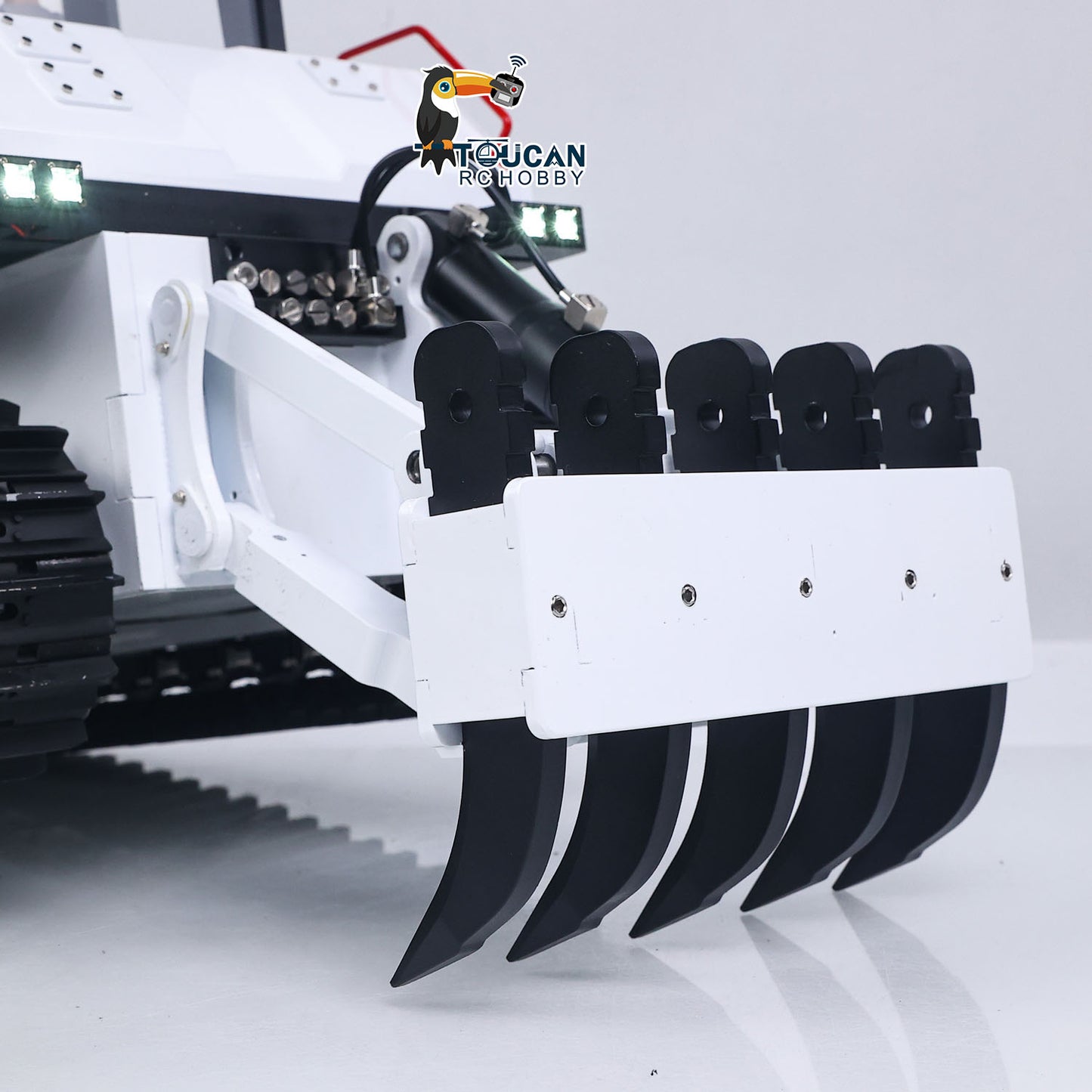Metal 1/12 Remote Control Hydraulic Bulldozer D155AX RC Heavy Dozer Model 7 Way Valve 3.0L Oil Pump 5 Plows Light Sound System