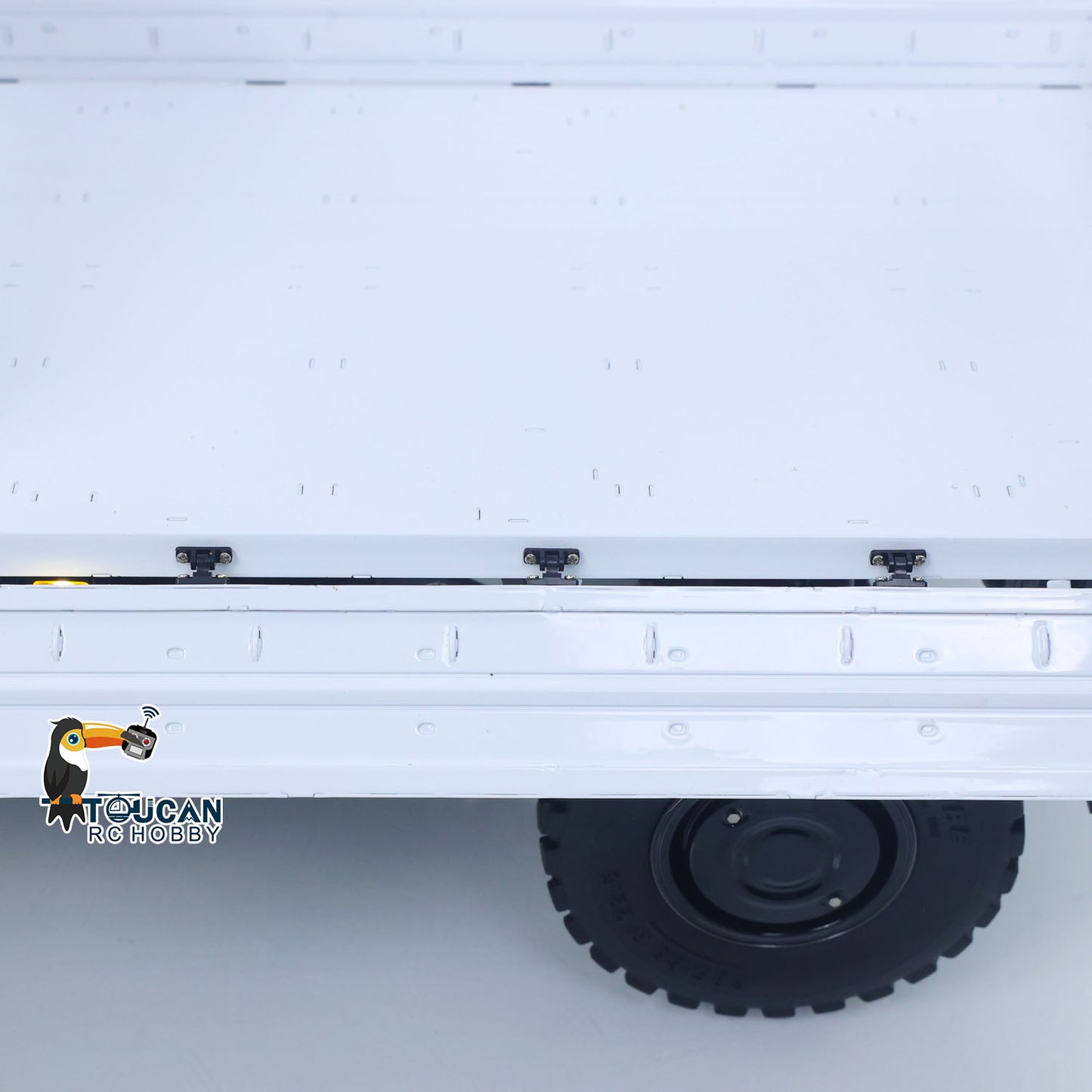 In Stock LESU U4023 4X4 1/14 RC Off Road Vehicle Metal ATV Light Truck MT44023 Model Light Sound Wheel Reduction Axle Lock Radio Battery