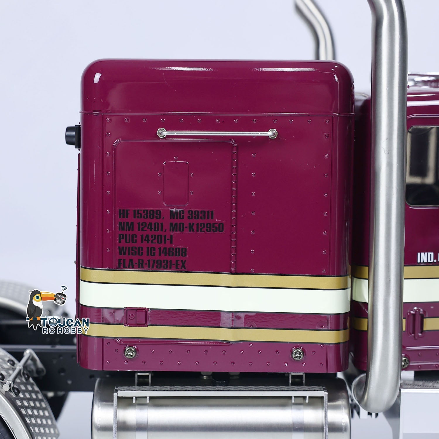 Tamiya 6x6 1/14 56301 RC Tractor Truck RTR Metal Chassis Remote