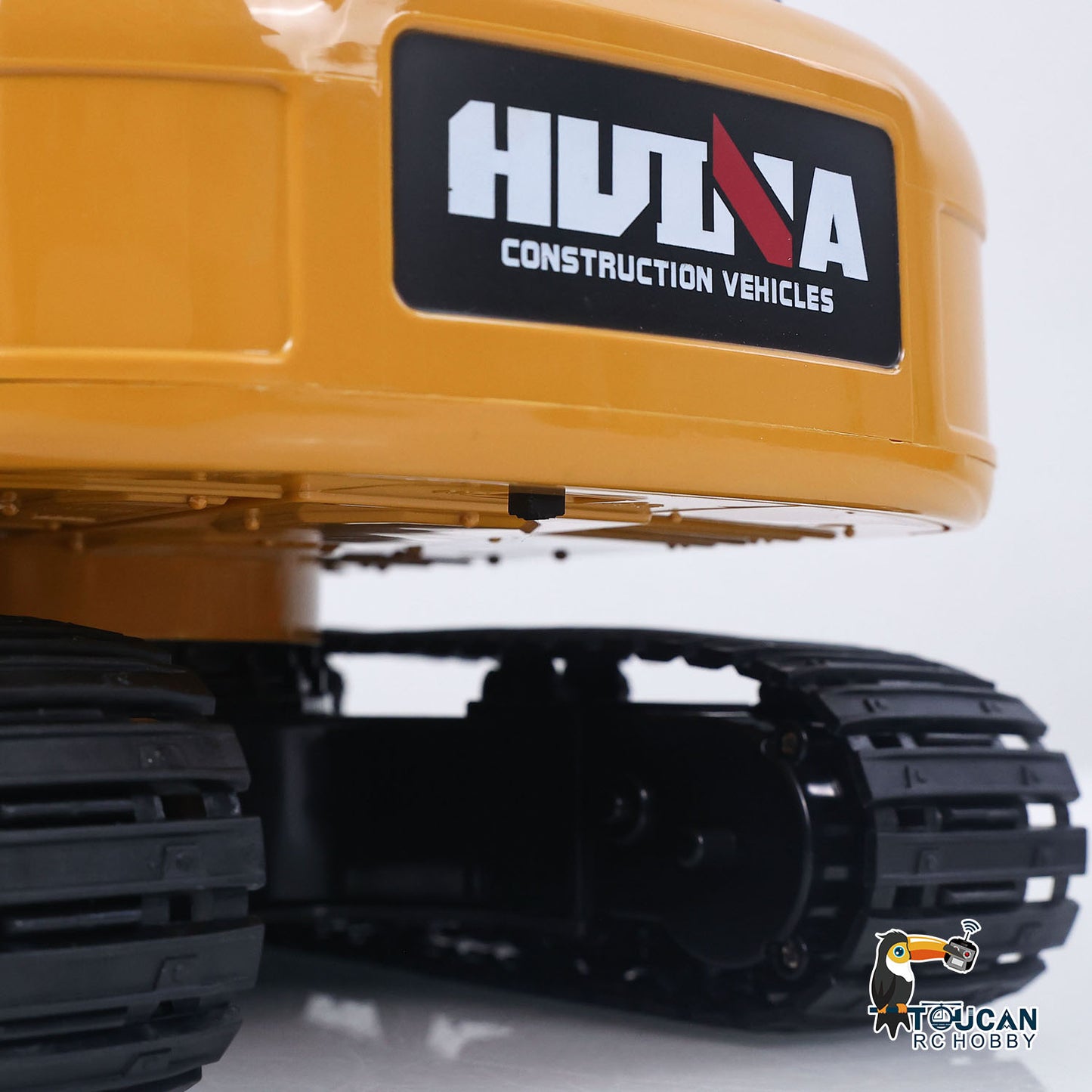 US Stock HUINA 1/14 RC Electric Excavator 1535 Remote Control Digger 15CH 2.4G Radio Finished Toy Model Battery Sound Light Effects