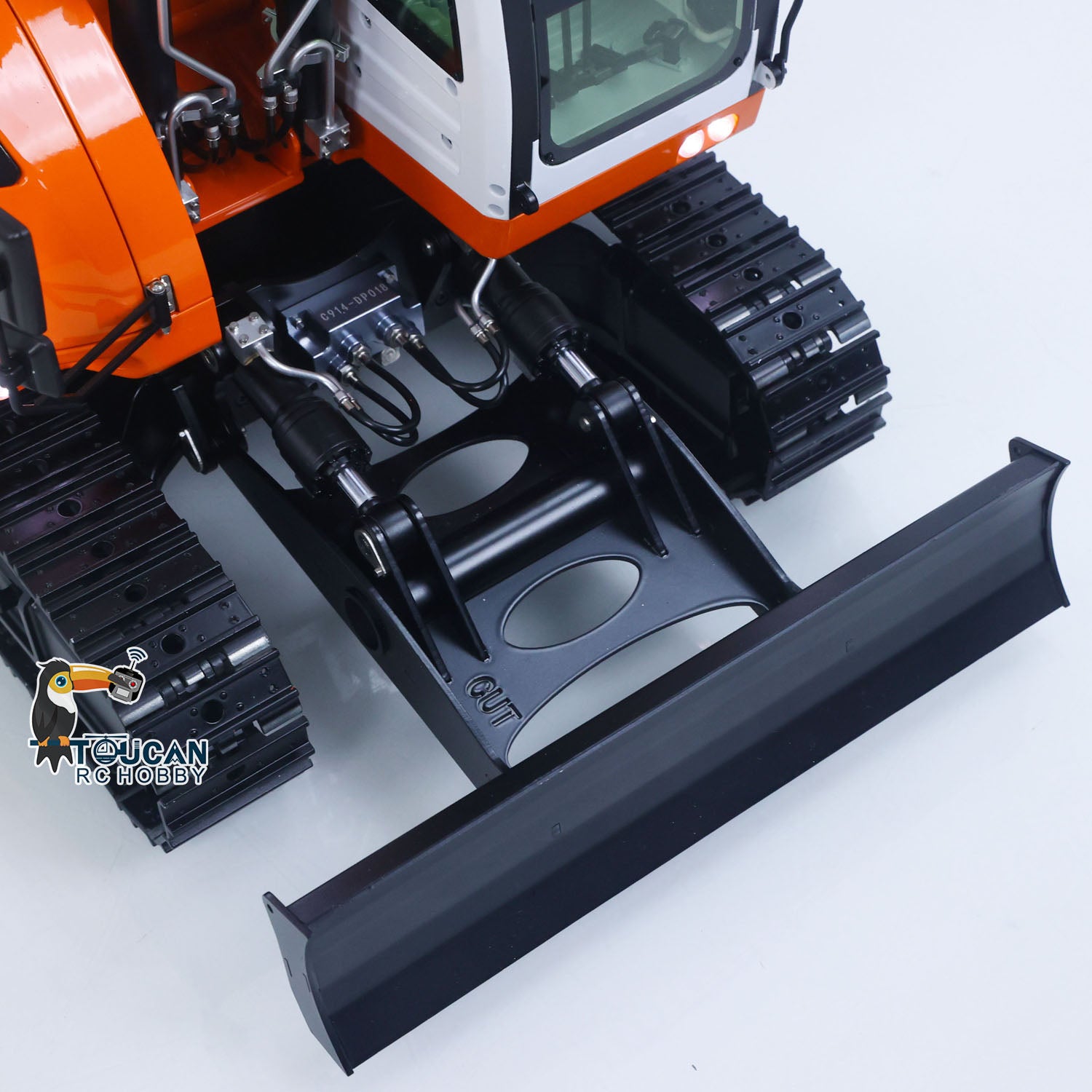CUT Model Metal 1/14 Remote Control Hydraulic Excavator LR914 RC
