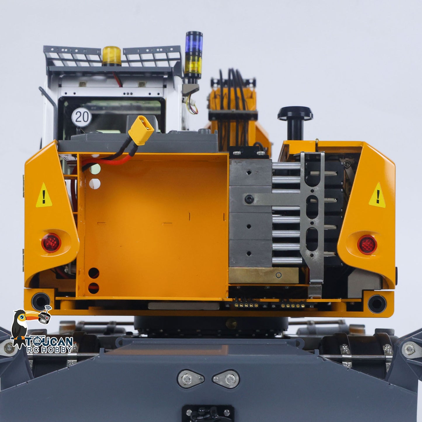 CUT Model LR914 1/14 Metal RC Hydraulic Wheel Excavator RTR 8-Way Valve Axle Differential Lock Hobbywing Fusion Brushless Motor & ESC Quick Coupler Light Sound Tail Hook