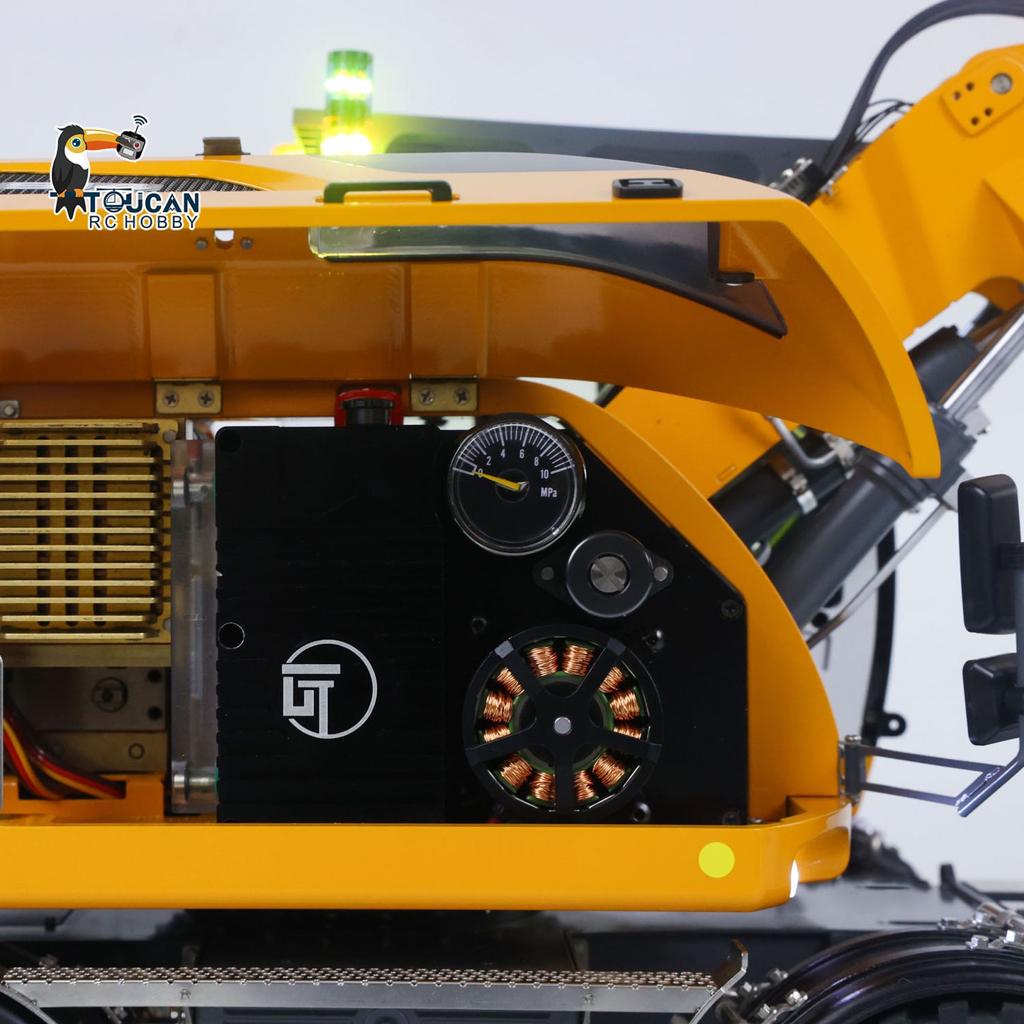 CUT Model LR914 1/14 Metal RC Hydraulic Wheel Excavator RTR 8-Way Valve Axle Differential Lock Hobbywing Fusion Brushless Motor & ESC Quick Coupler Light Sound Tail Hook