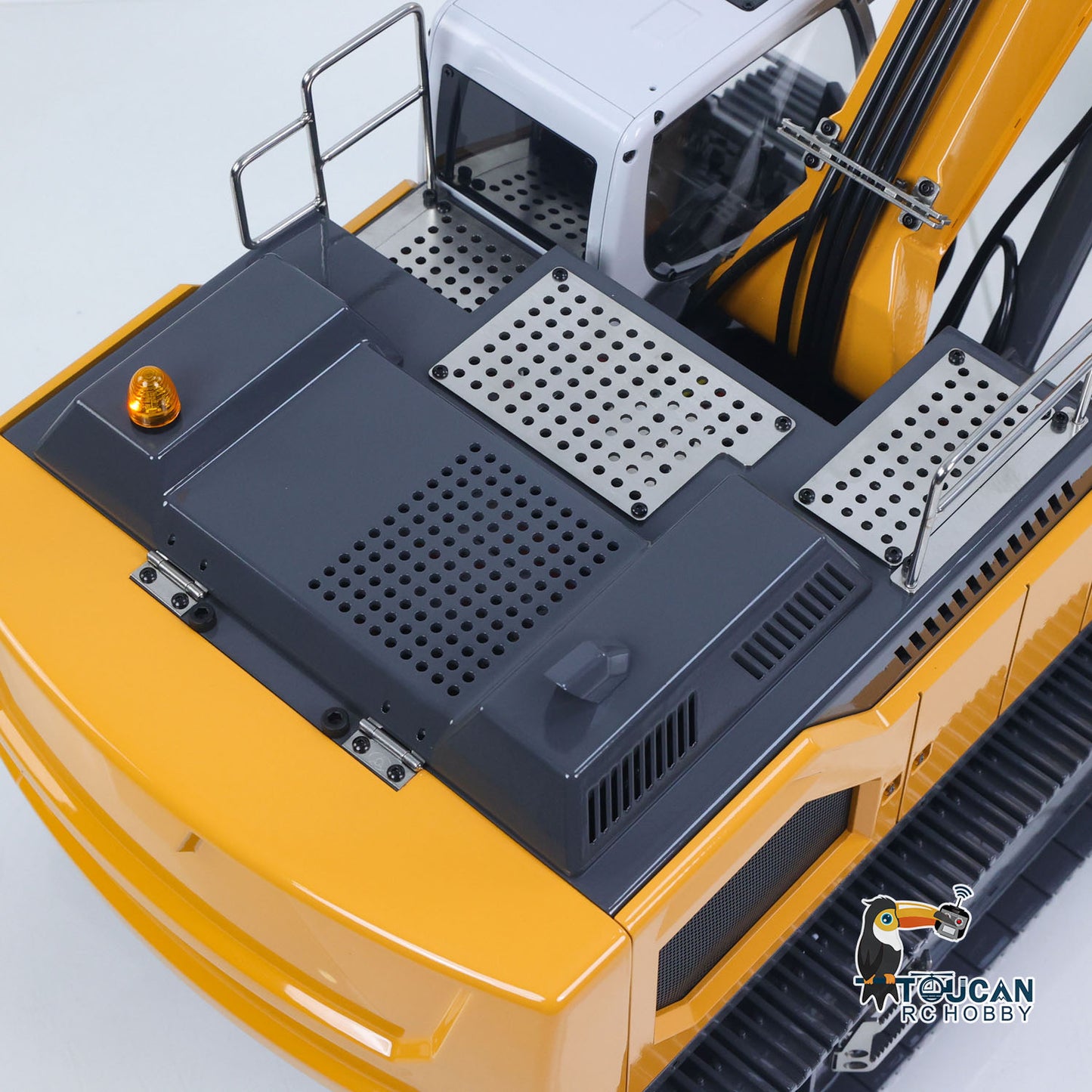 1/14 Hydraulic RC Excavator L945 Metal RTR Construction Vehicles Radio Controlled Toys Remote Control Trucks Models Transmitter Battery