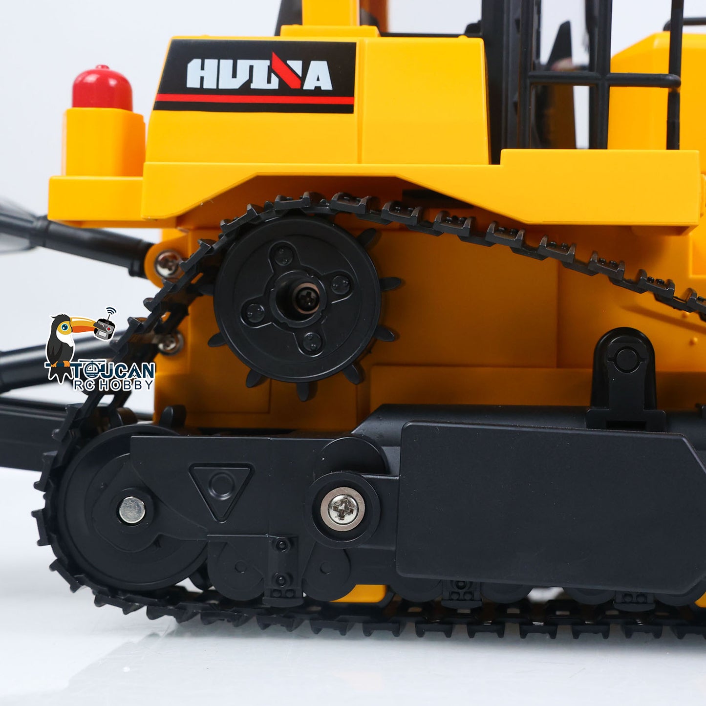 HUINA 1/16 Electric Remote Control Bulldozer 1554 RC Dozer Finished Model Metal Ripper Light Effect Battery Ready to Run