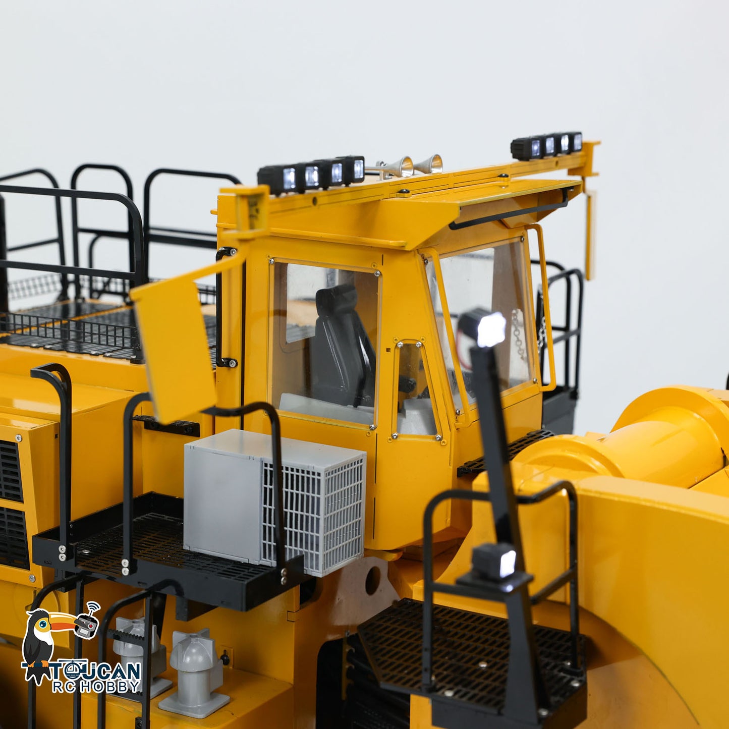 Toucan L2350 1/14 Metal RC Hydraulic Wheel Loader PNP/RTR Light & Sound Smoke System Manual Coupler Fork for Model Collectors