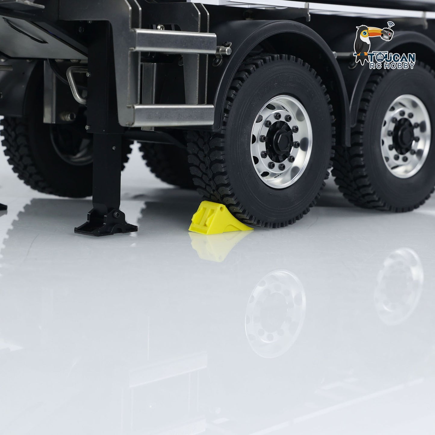 MODO 1/14 Metal RC Hydraulic Dump Trailer 3 Axles Lift Motor ESC Oil Tank Cylinder Manual Support Leg for Remote Control Tractor Trucks DIY for Adult