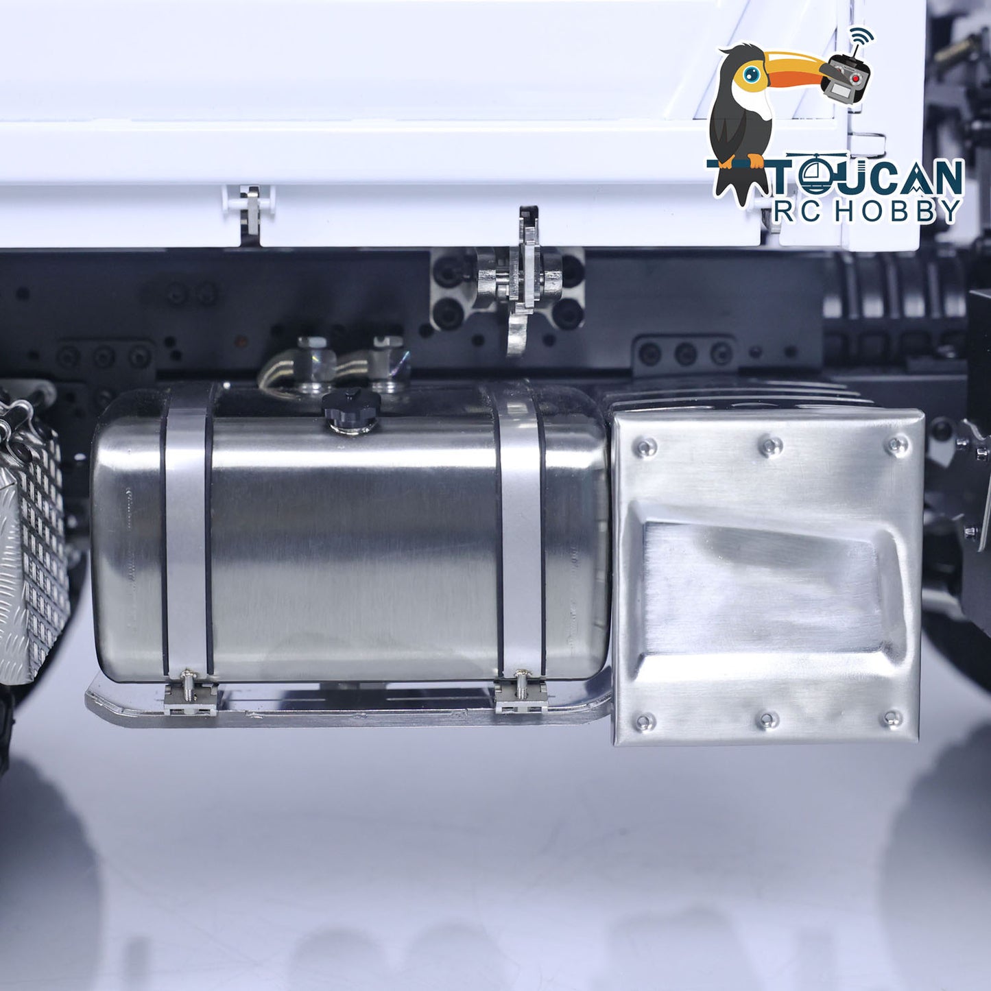 LESU Metal 1/14 RC Hydraulic Equipment Radio Control Dumper Truck RTR Tipper Emulated Car Hobby Model Optional Version