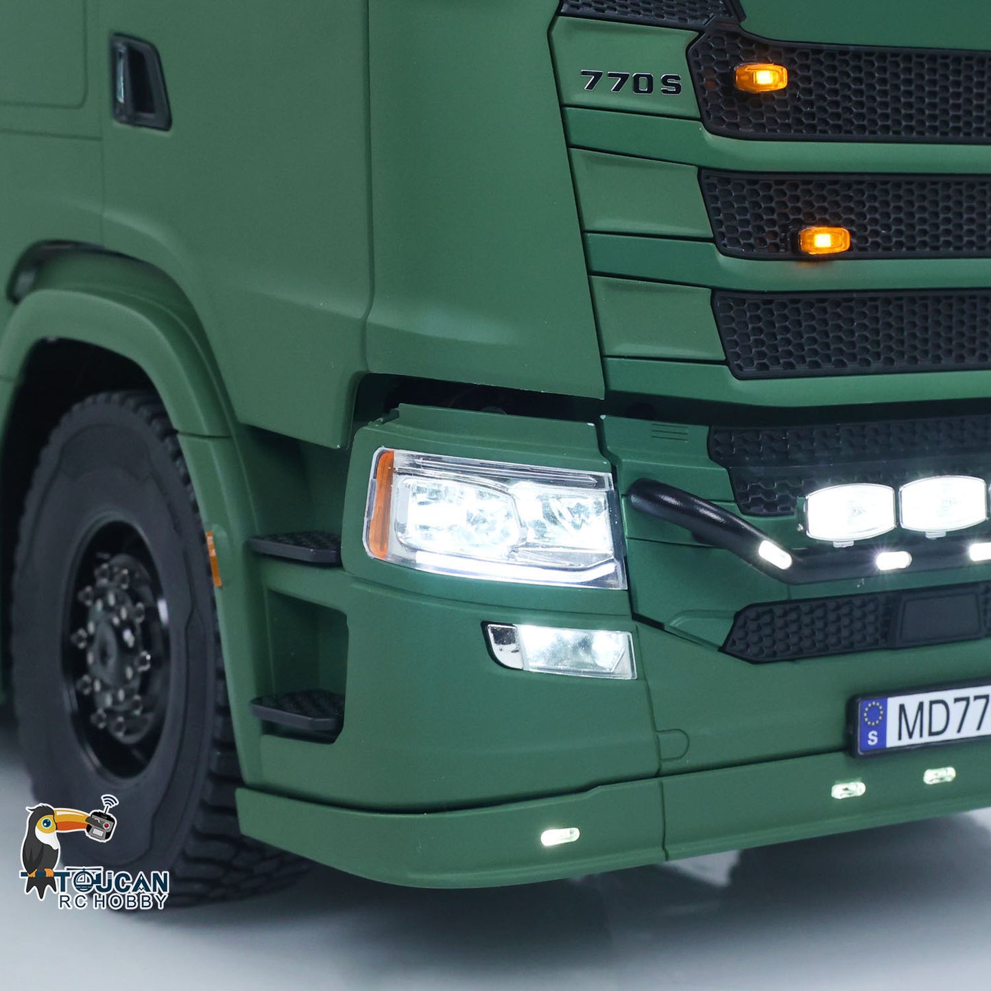 MODO 770S 1/14 Metal 8x8 RC Tractor Truck PNP 2 Speed Gearbox Differential Lock Axles Cab Suspension Light Sound System Hobbywing 1080 ESC for Construction Model Collectors