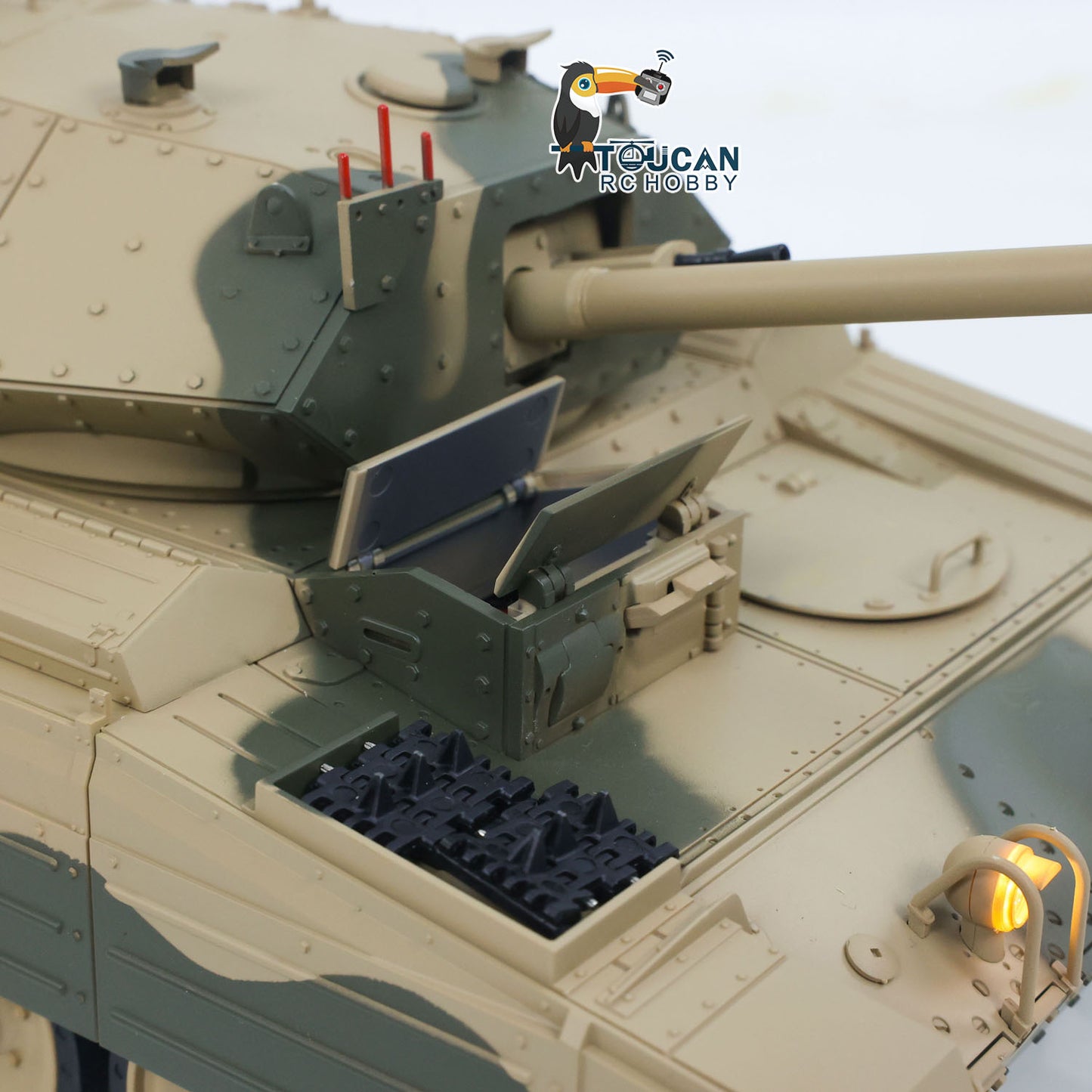 CoolBank 1/16 Radio Control Tank Crusader MK III 360 Degre Turret Rotation Barrel Recoil Elevation Light Sound Smoke System