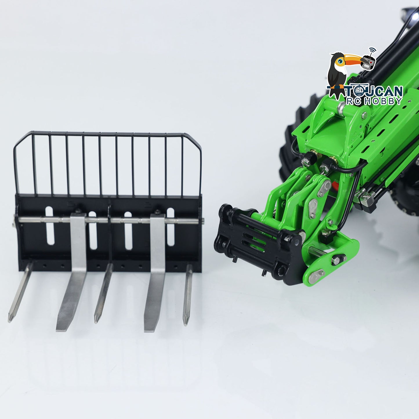 LESU AOUE AT1050 1/14 Metal 4X4 RC Hydraulic Telescopic Arm Loader FlySky I6S Radio Controller Fork Bucket Sound Light System