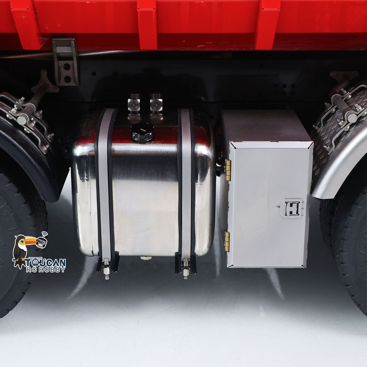 Toucanhobby 1/14 Remote Control Metal Hydraulic Roll On Off Dump Truck 8*8 5 Valves RC Full Tipper 3Speed Gearbox Hobbywing 1060 Brushed ESC Differential Locks