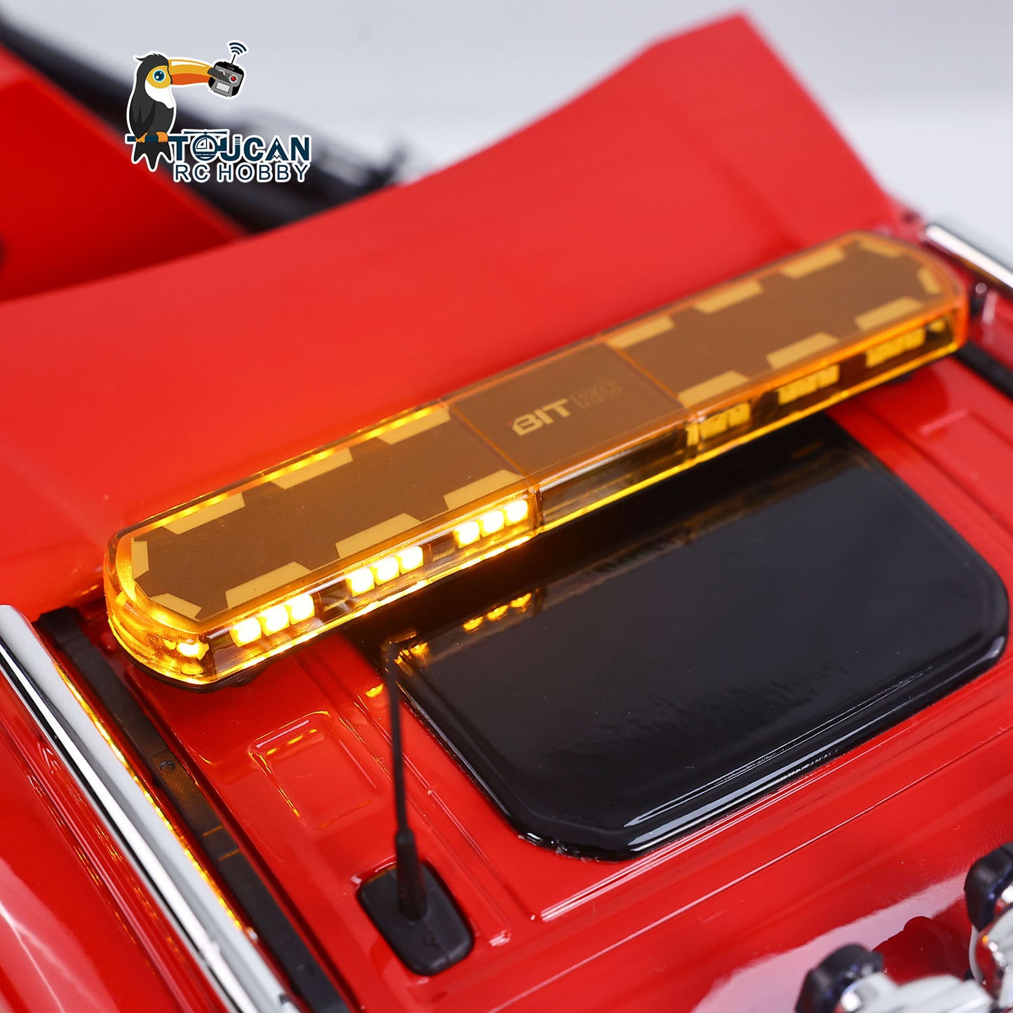 1/14 RC Truck Remote Control Tractor Truck 7-way Valves Hydraulic Crane 6x6 RC Lorry Car 3Speed Gearbox Axle Locks Light Sound System